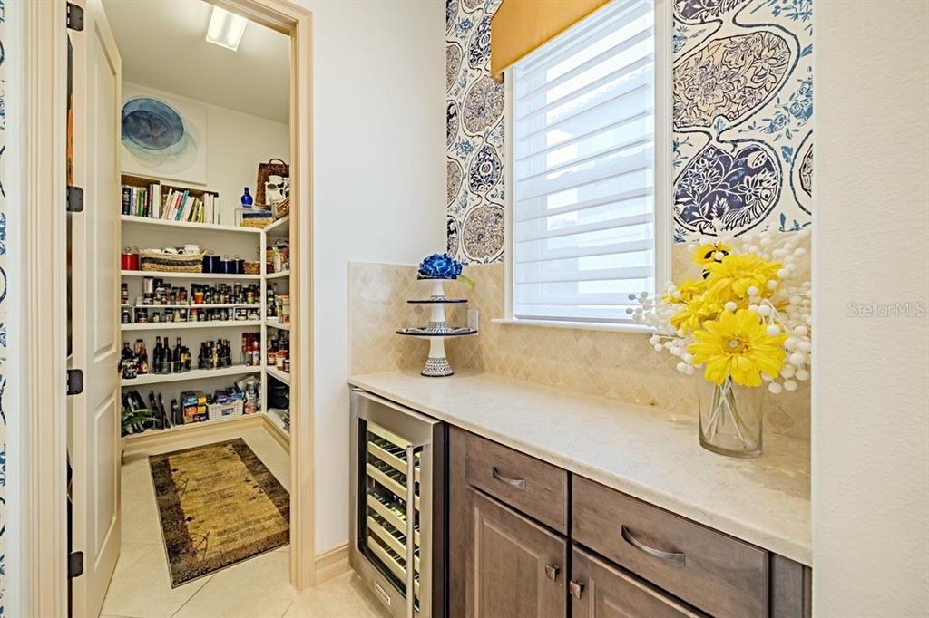 Wesley Chapel, Florida, 33543, United States, 4 Bedrooms Bedrooms, ,5 BathroomsBathrooms,Residential,For Sale,1838527