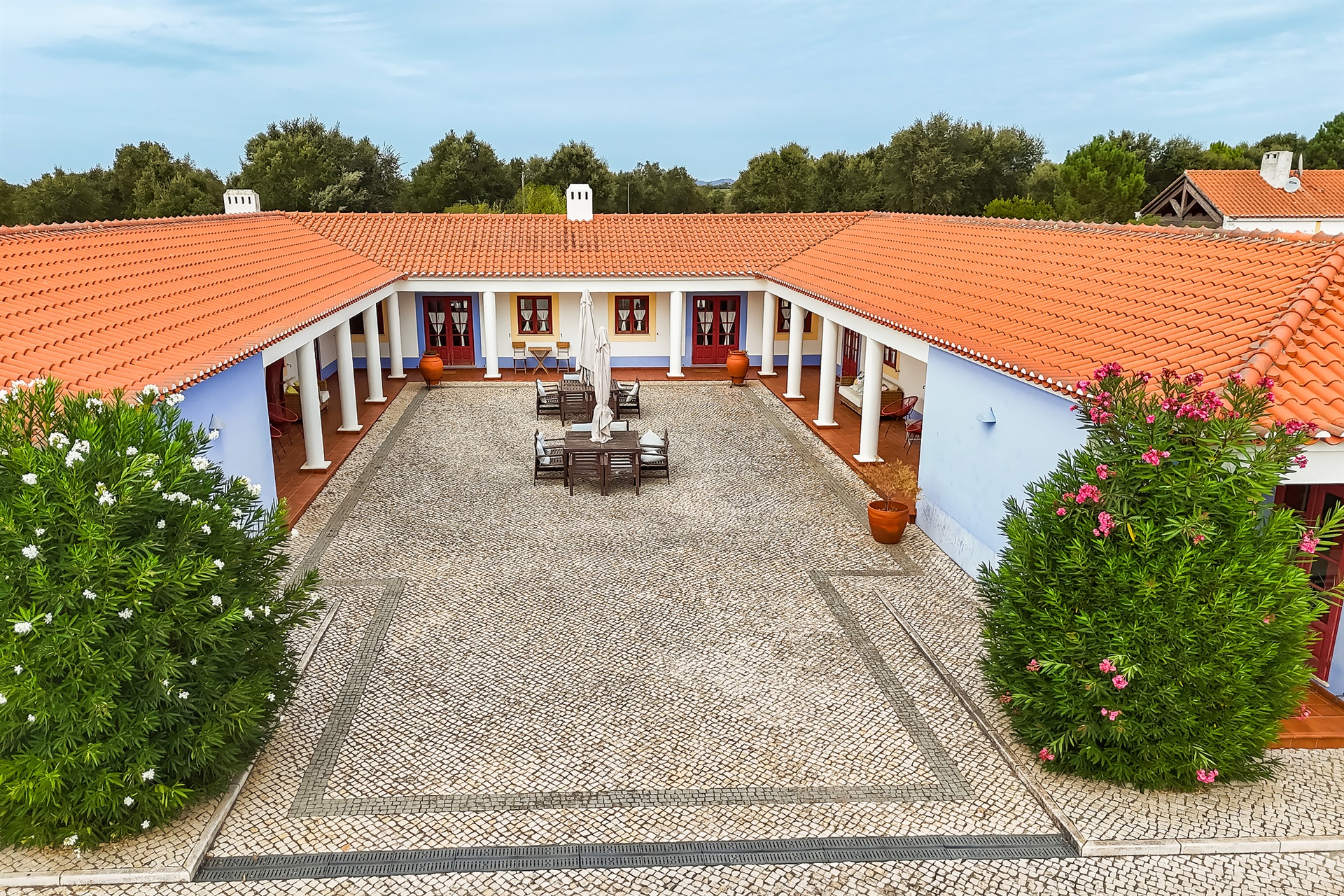  Farm, 8 bedrooms, for Sale - 物件實景