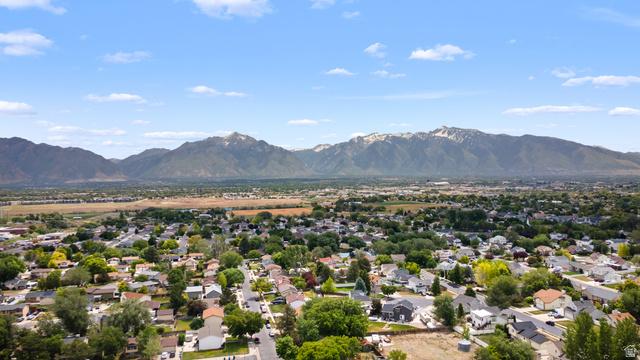 West Jordan, Utah, 84088, United States, 4 Bedrooms Bedrooms, ,3 BathroomsBathrooms,Residential,For Sale,2048230