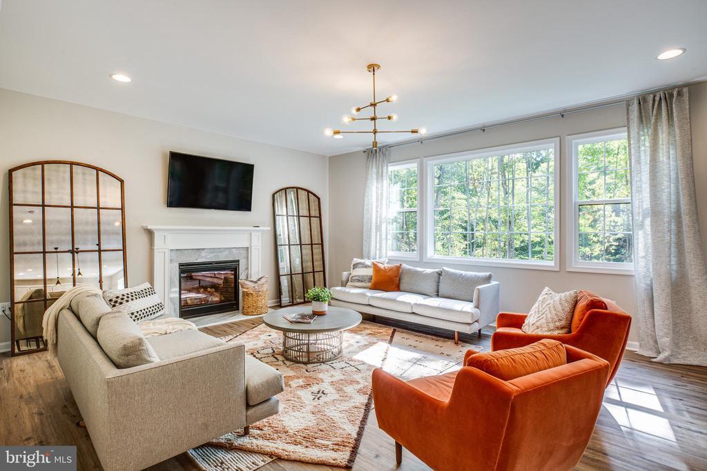 Spotsylvania, Virginia, 22551, United States, 6 Bedrooms Bedrooms, ,4 BathroomsBathrooms,Residential,For Sale,1916890