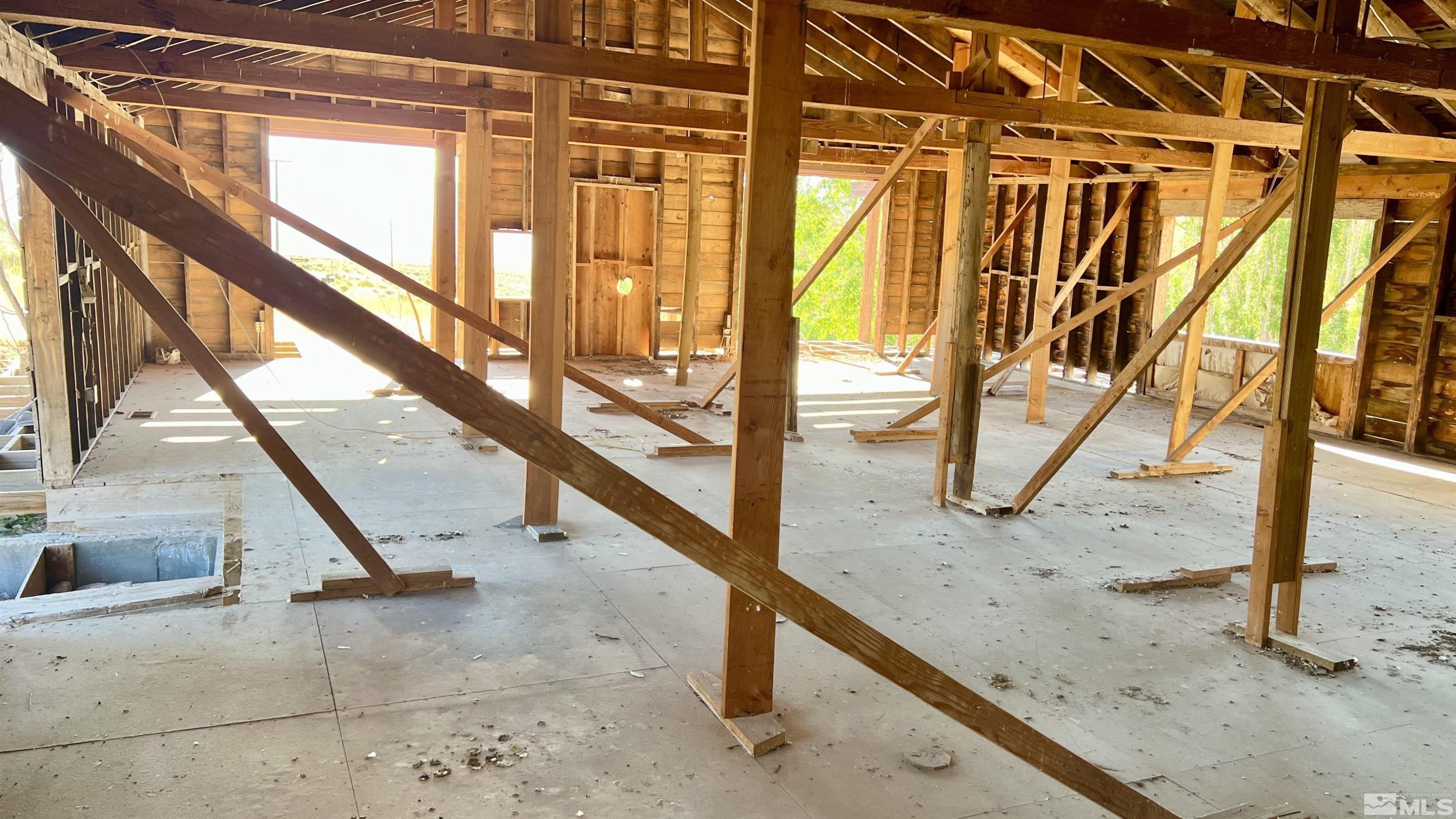 Unionville, Nevada, 89418, United States, 4 Bedrooms Bedrooms, ,2 BathroomsBathrooms,Residential,For Sale,1975232