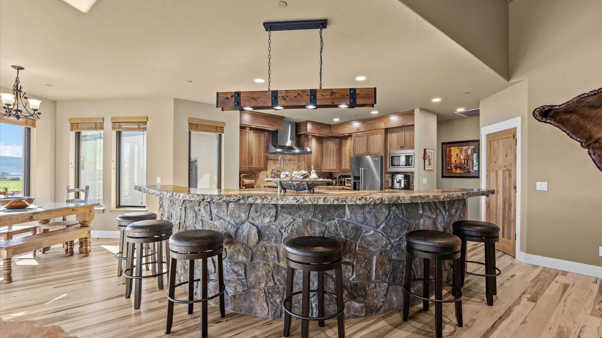 Grand Junction, Colorado, 81505, United States, 3 Bedrooms Bedrooms, ,3 BathroomsBathrooms,Residential,For Sale,2003382