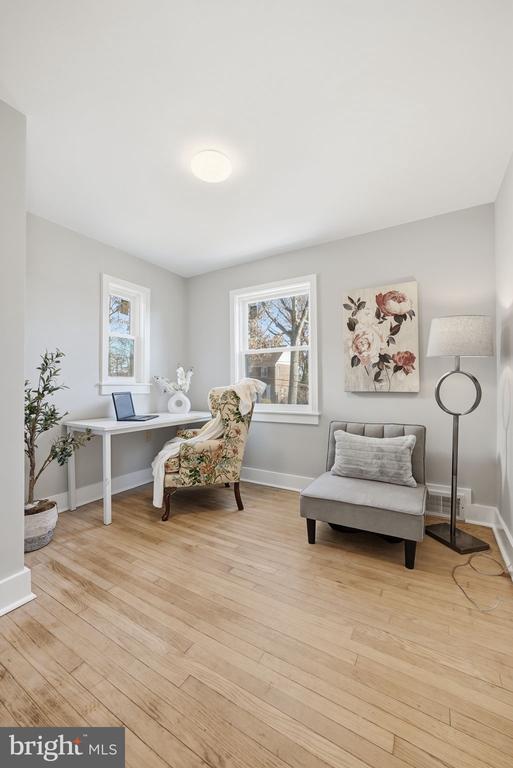 Silver Spring, Maryland, 20901, United States, 4 Bedrooms Bedrooms, ,3 BathroomsBathrooms,Residential,For Sale,2002464