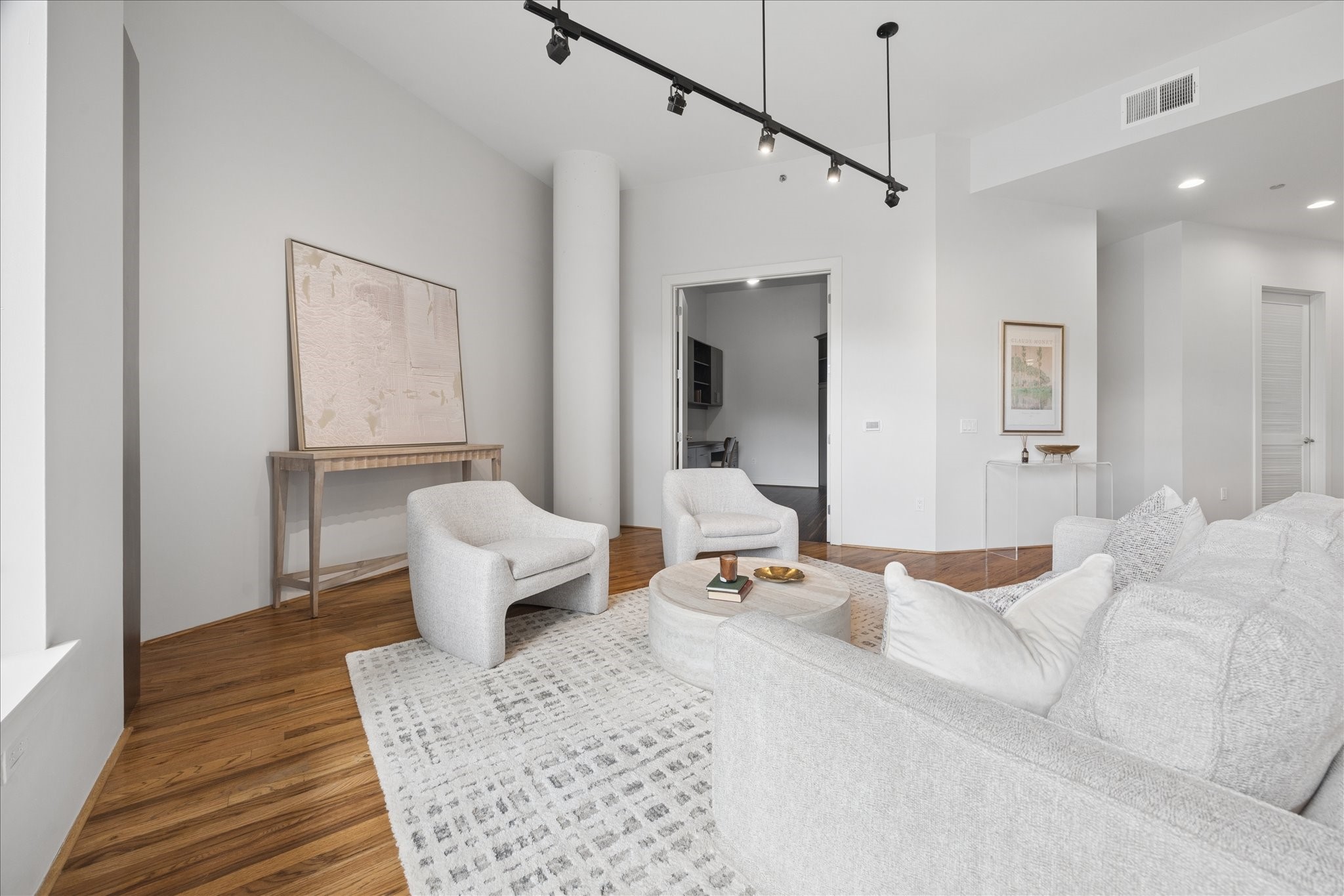  5005 Hidalgo Street #210 - 物件實景
