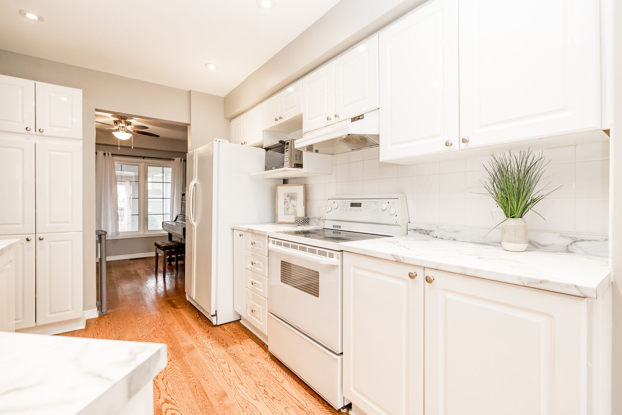 Ottawa, Ontario, K2J4W9, CA, 3 Bedrooms Bedrooms, ,4 BathroomsBathrooms,Residential,For Sale,1991097