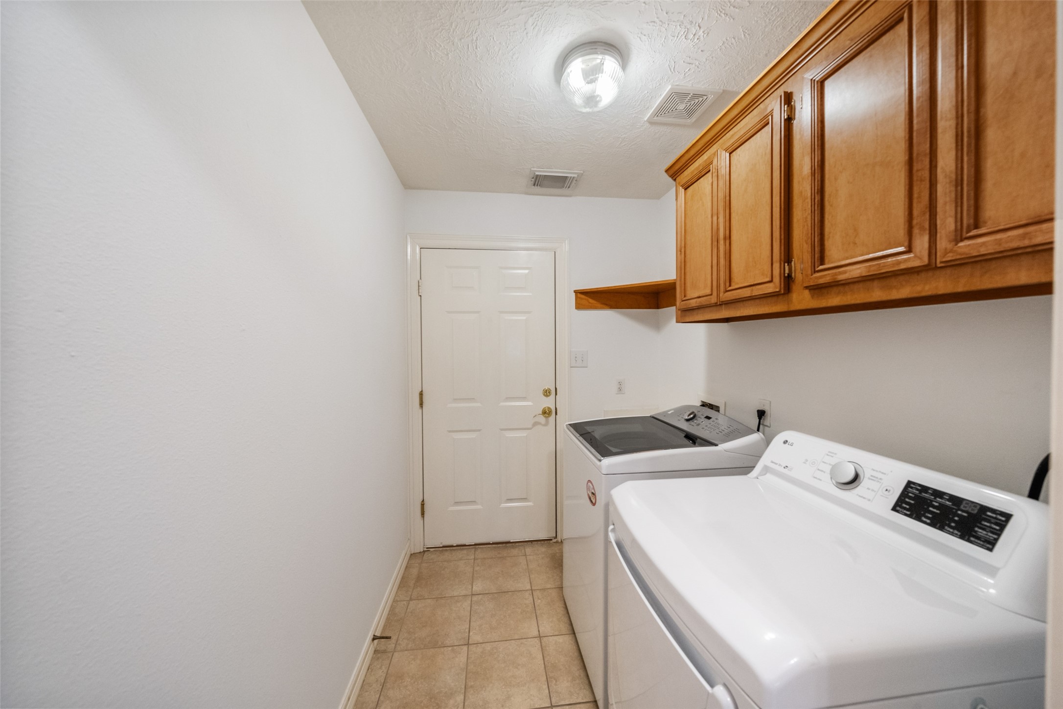  901 Longmire Road #28 - 物件實景