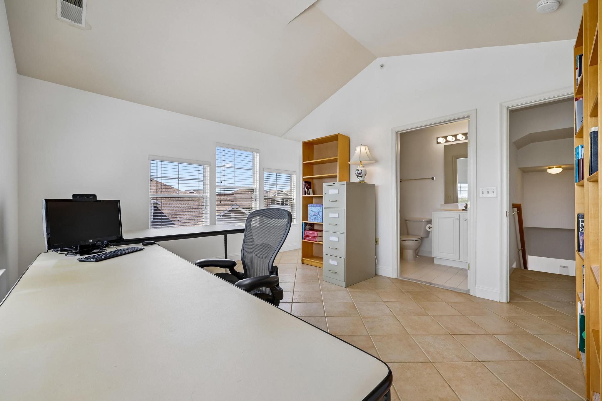  12824 Clarksburg Square Road, Clarksburg, MD, 20871 - 物件實景