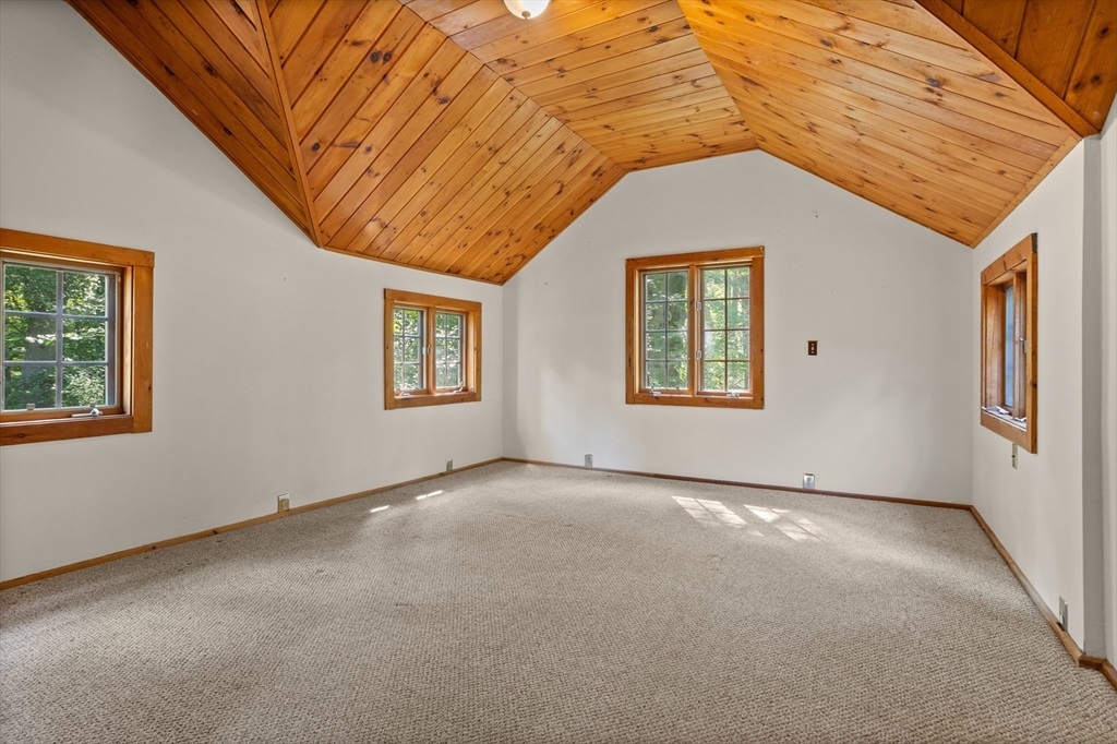 Sudbury, Massachusetts, 01776, United States, 4 Bedrooms Bedrooms, ,3 BathroomsBathrooms,Residential,For Sale,1940388