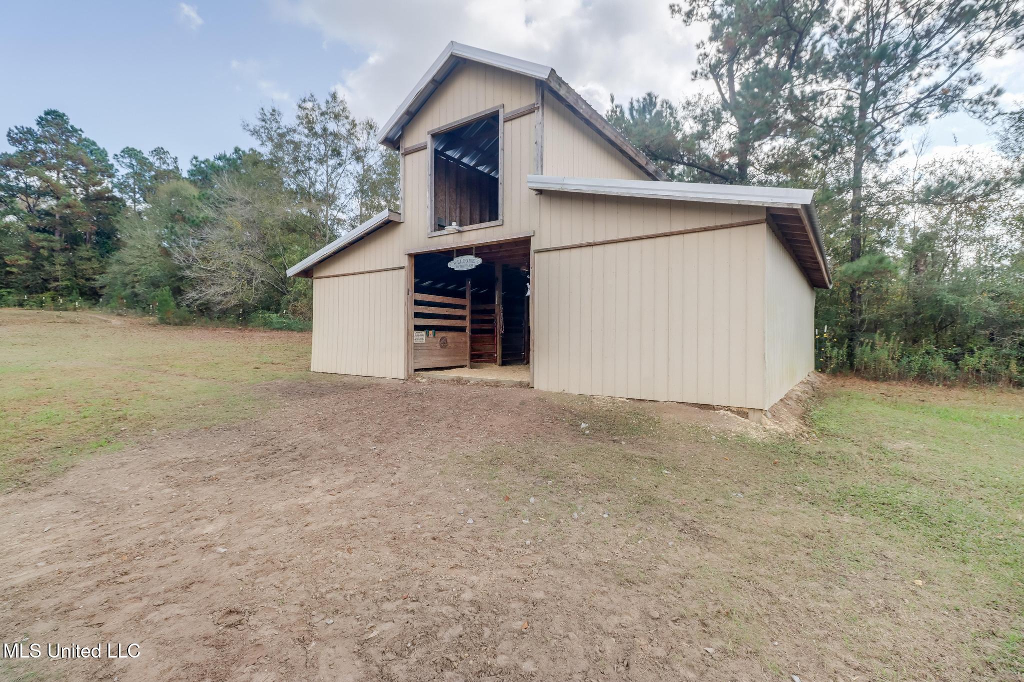 Saucier, Mississippi, 39574, United States, 3 Bedrooms Bedrooms, ,2 BathroomsBathrooms,Residential,For Sale,2001872