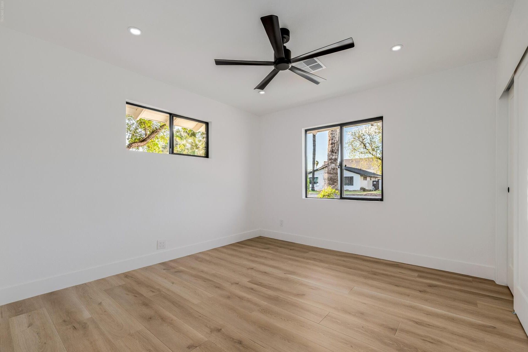  1111 W Townley Avenue  Phoenix, AZ - 物件實景