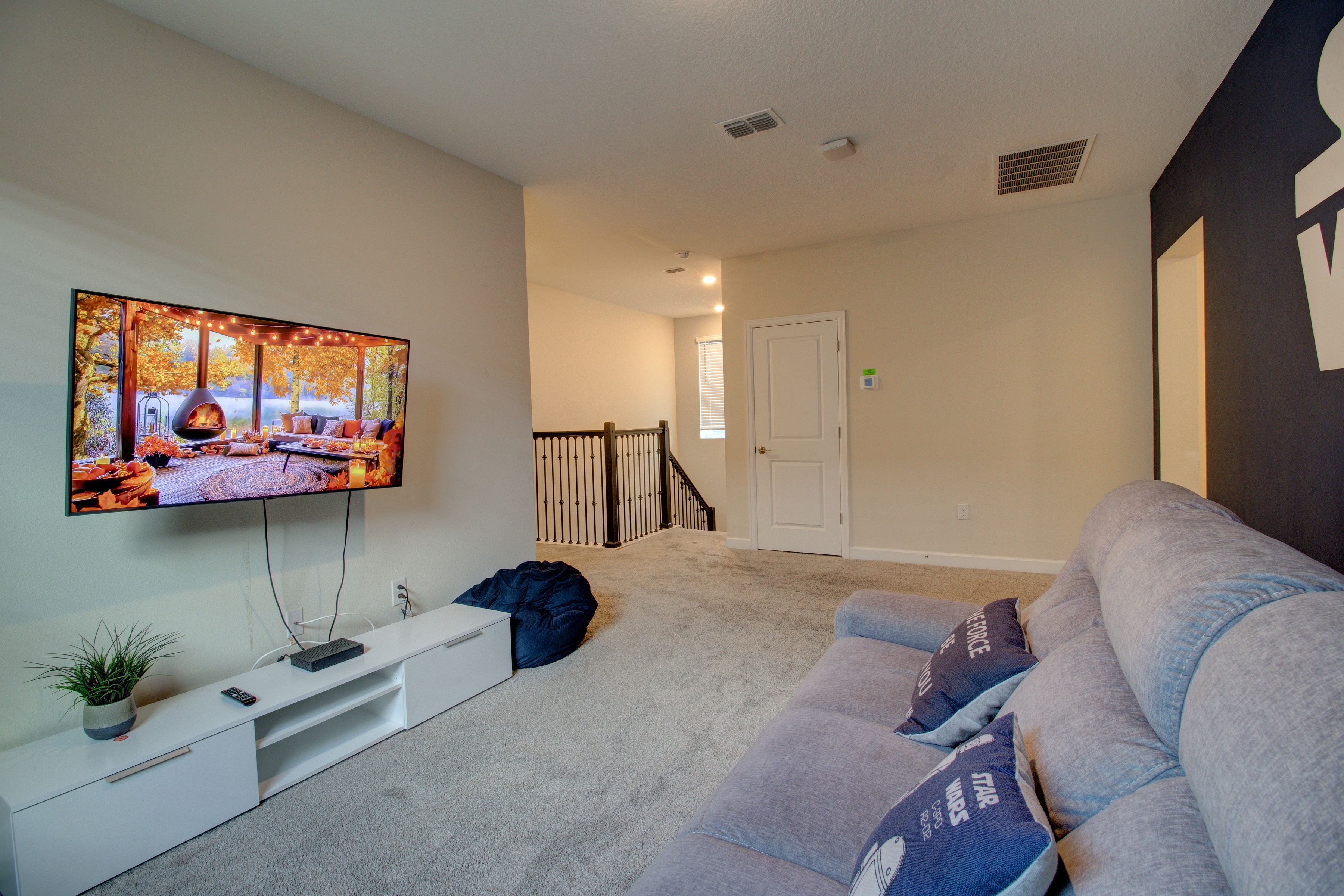 Davenport, Florida, 33896, United States, 6 Bedrooms Bedrooms, ,5 BathroomsBathrooms,Residential,For Sale,1805891