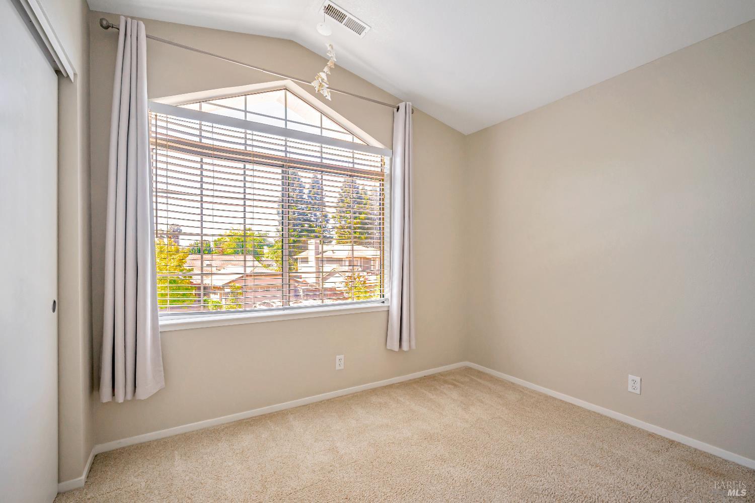 Windsor, California, 95492, United States, 3 Bedrooms Bedrooms, ,3 BathroomsBathrooms,Residential,For Sale,1925439