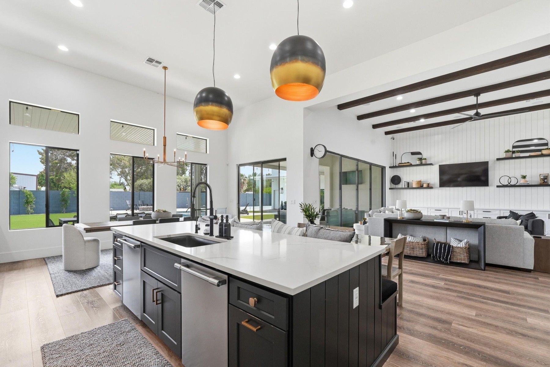  1371 E Kingbird Place  Chandler, AZ - 物件實景
