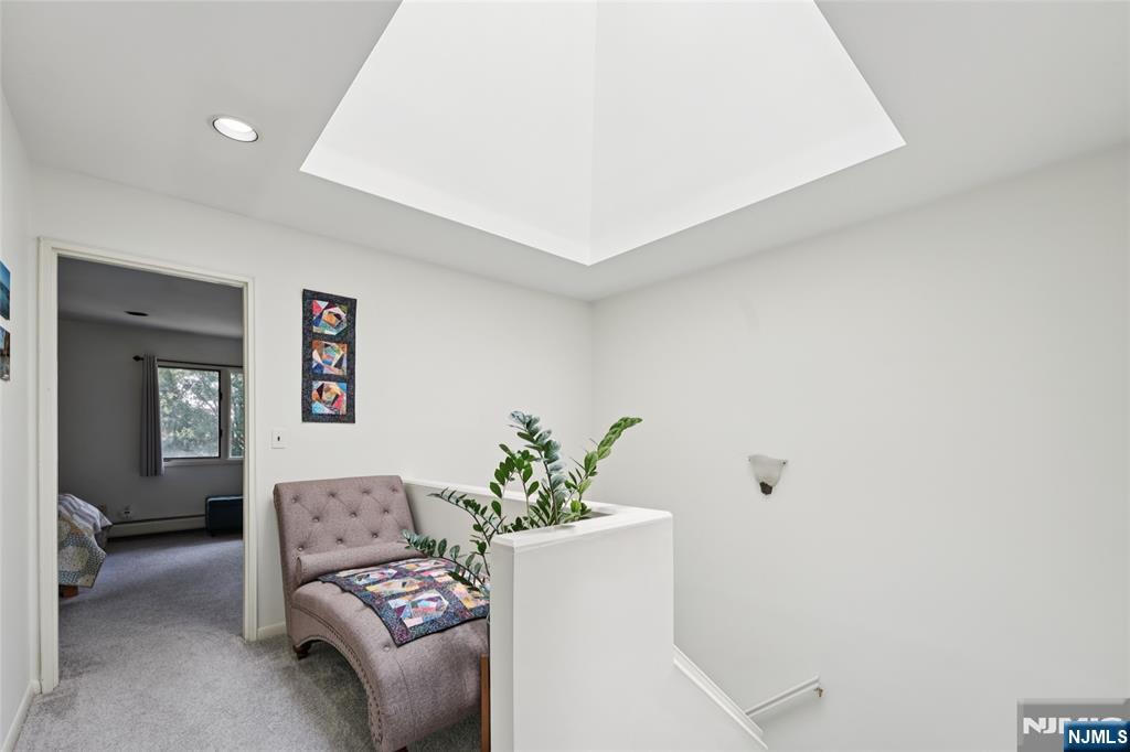 Englewood, New Jersey, 07631, United States, 3 Bedrooms Bedrooms, ,3 BathroomsBathrooms,Residential,For Sale,1925830