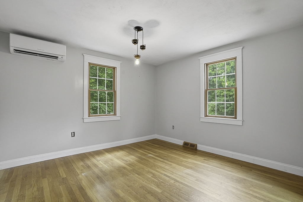 Franklin, Massachusetts, 02038, United States, 3 Bedrooms Bedrooms, ,Residential,For Sale,2048038