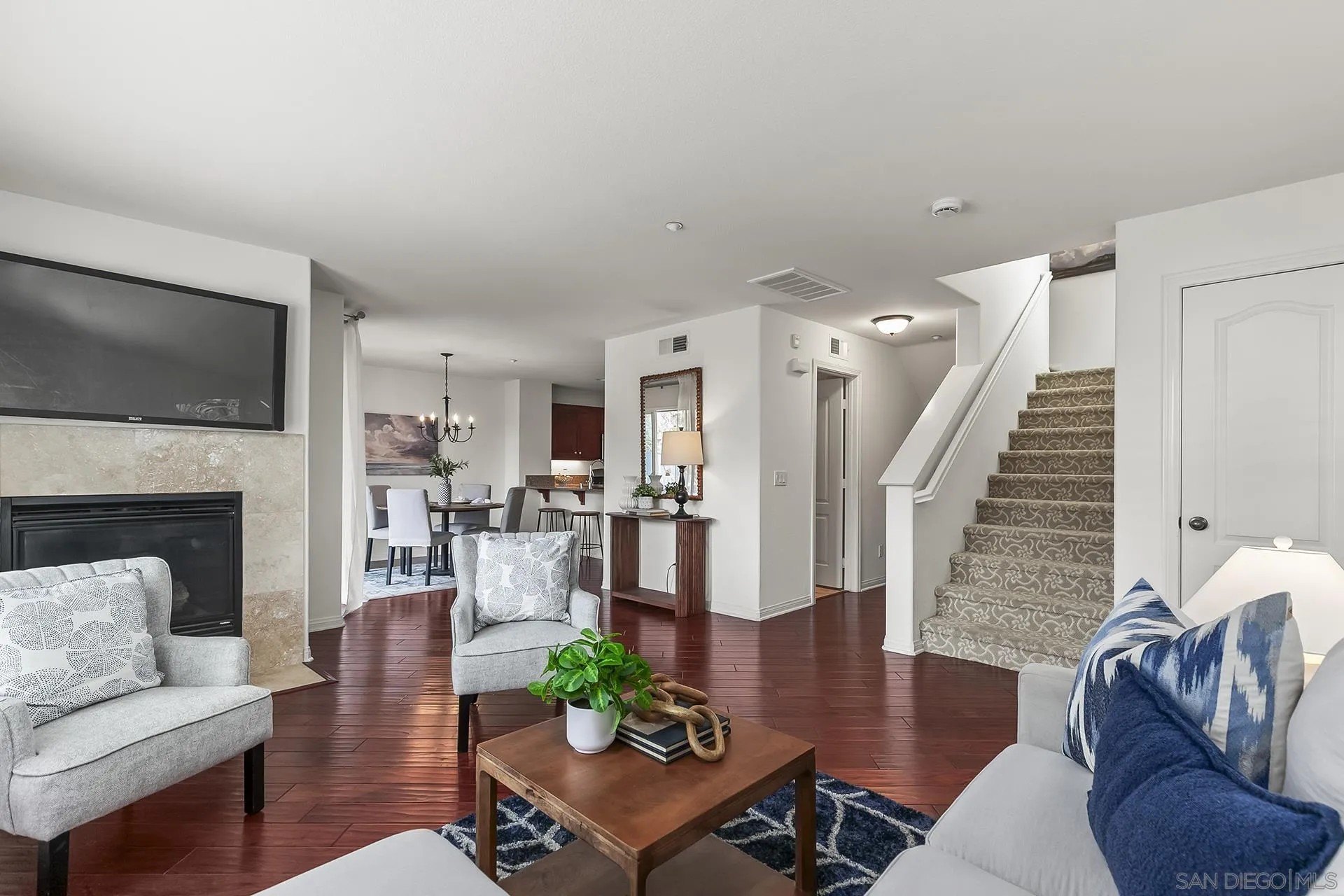 San Diego, California, 92106, United States, 2 Bedrooms Bedrooms, ,3 BathroomsBathrooms,Residential,For Sale,1919740