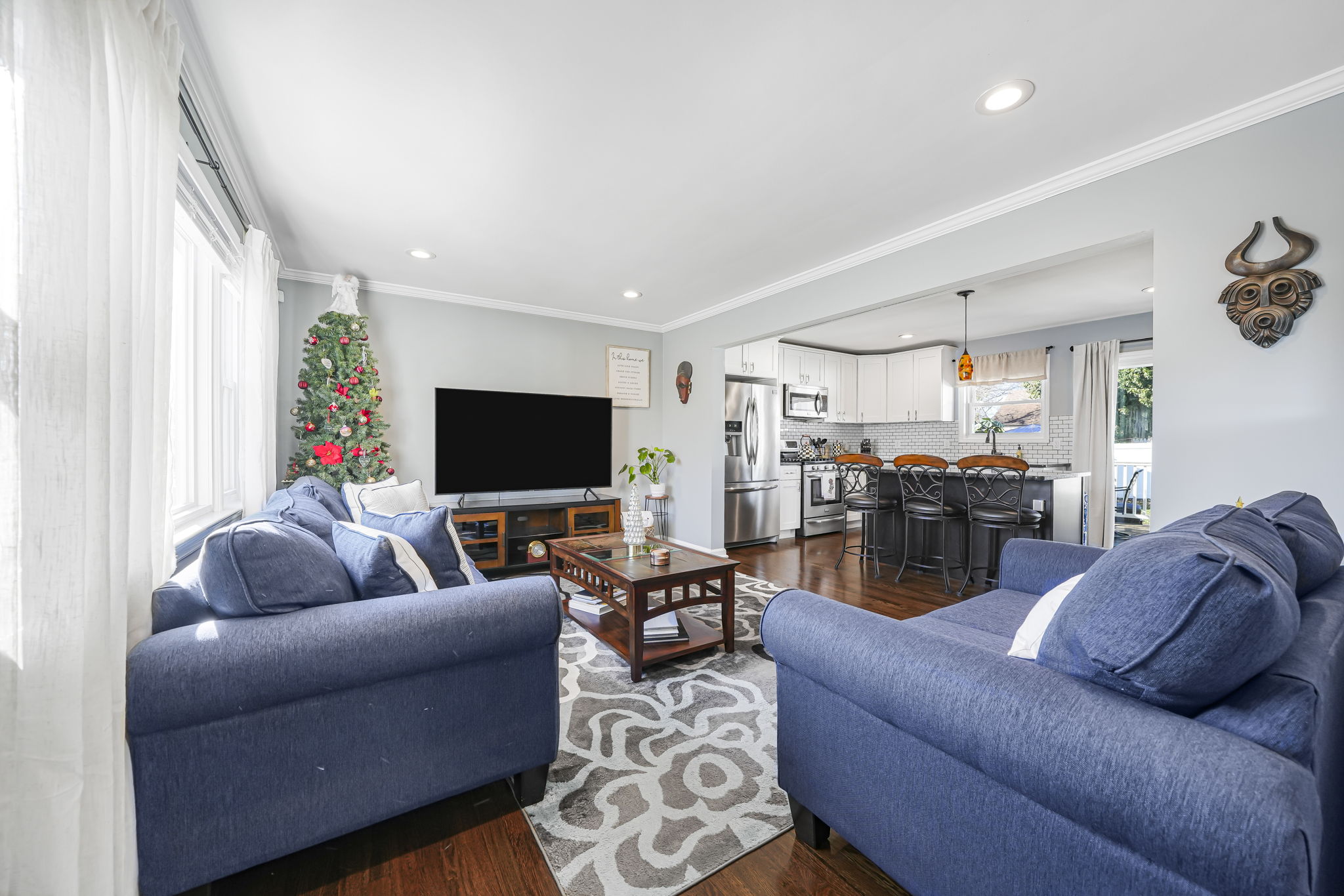 Union, New Jersey, 07073, United States, 3 Bedrooms Bedrooms, ,2 BathroomsBathrooms,Residential,For Sale,2012032