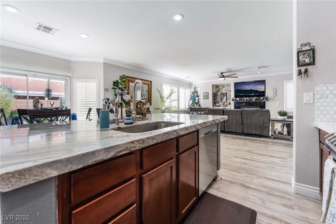 Las Vegas, Nevada, 89178, United States, 4 Bedrooms Bedrooms, ,3 BathroomsBathrooms,Residential,For Sale,2005367