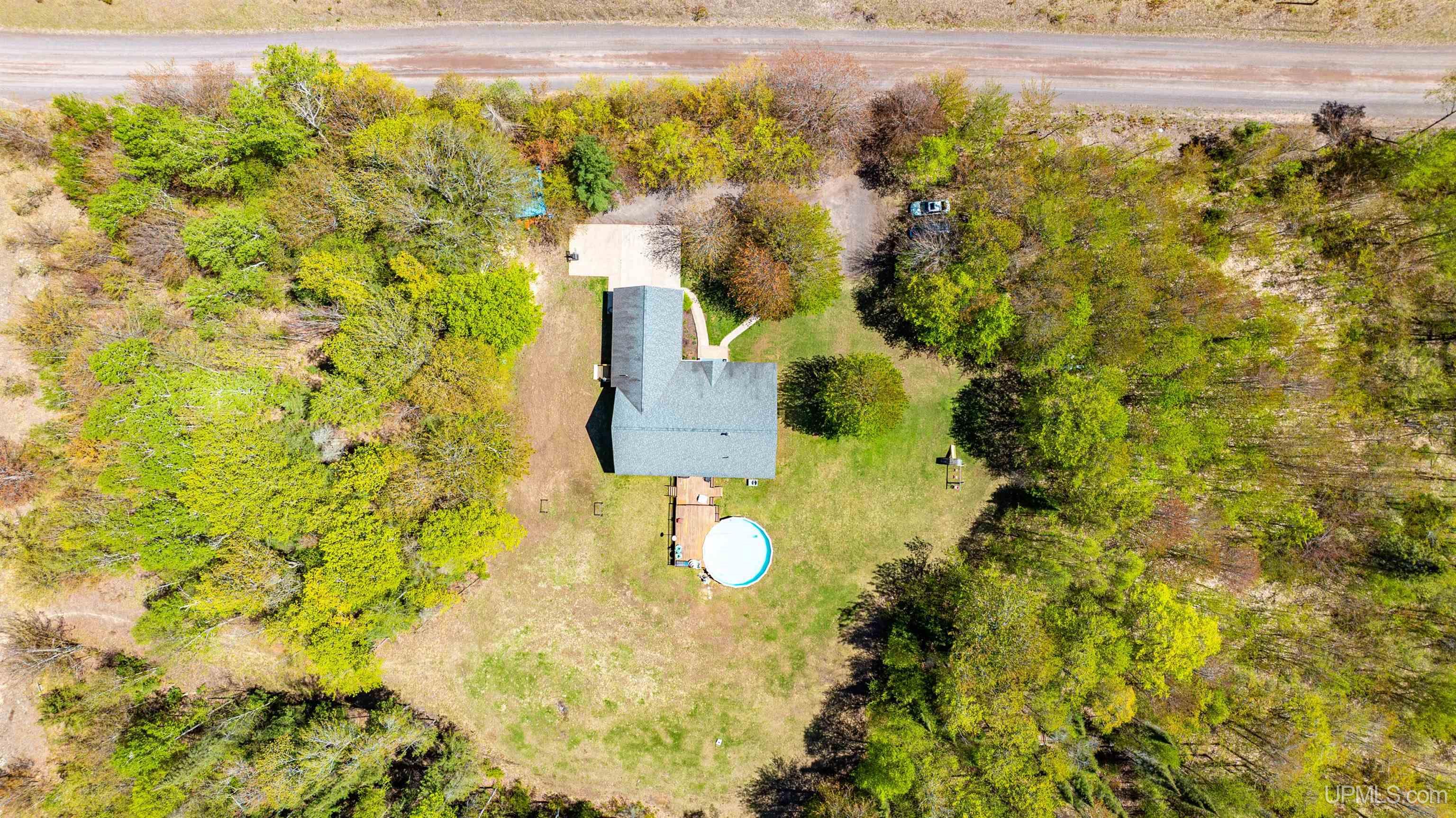 Houghton, Michigan, 49931, United States, 4 Bedrooms Bedrooms, ,3 BathroomsBathrooms,Residential,For Sale,1924380