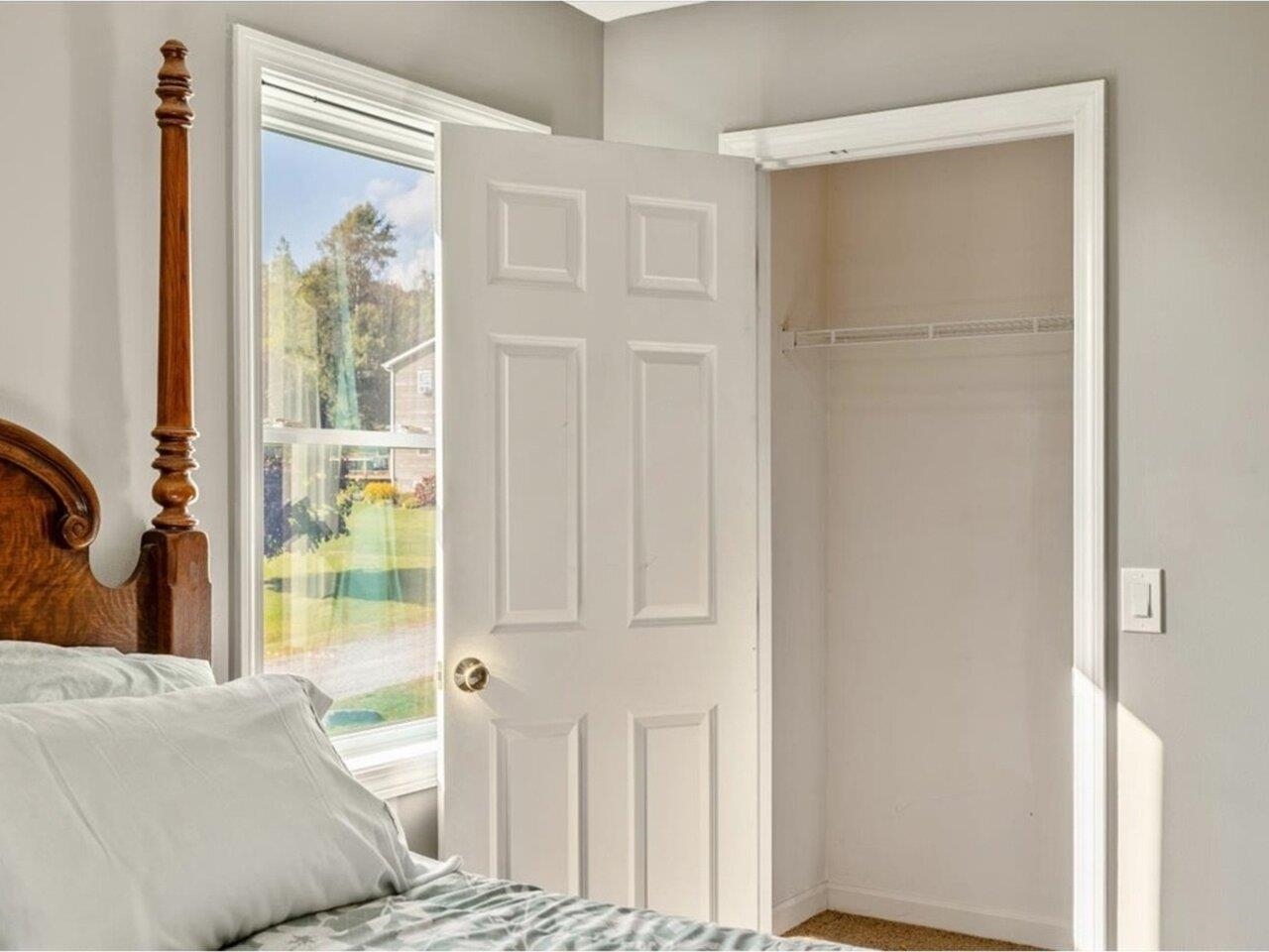 Fletcher, Vermont, 05444, United States, 4 Bedrooms Bedrooms, ,2 BathroomsBathrooms,Residential,For Sale,1998858