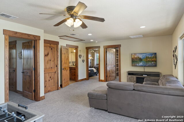 Bandera, Texas, 78003, United States, 4 Bedrooms Bedrooms, ,3 BathroomsBathrooms,Residential,For Sale,1866275