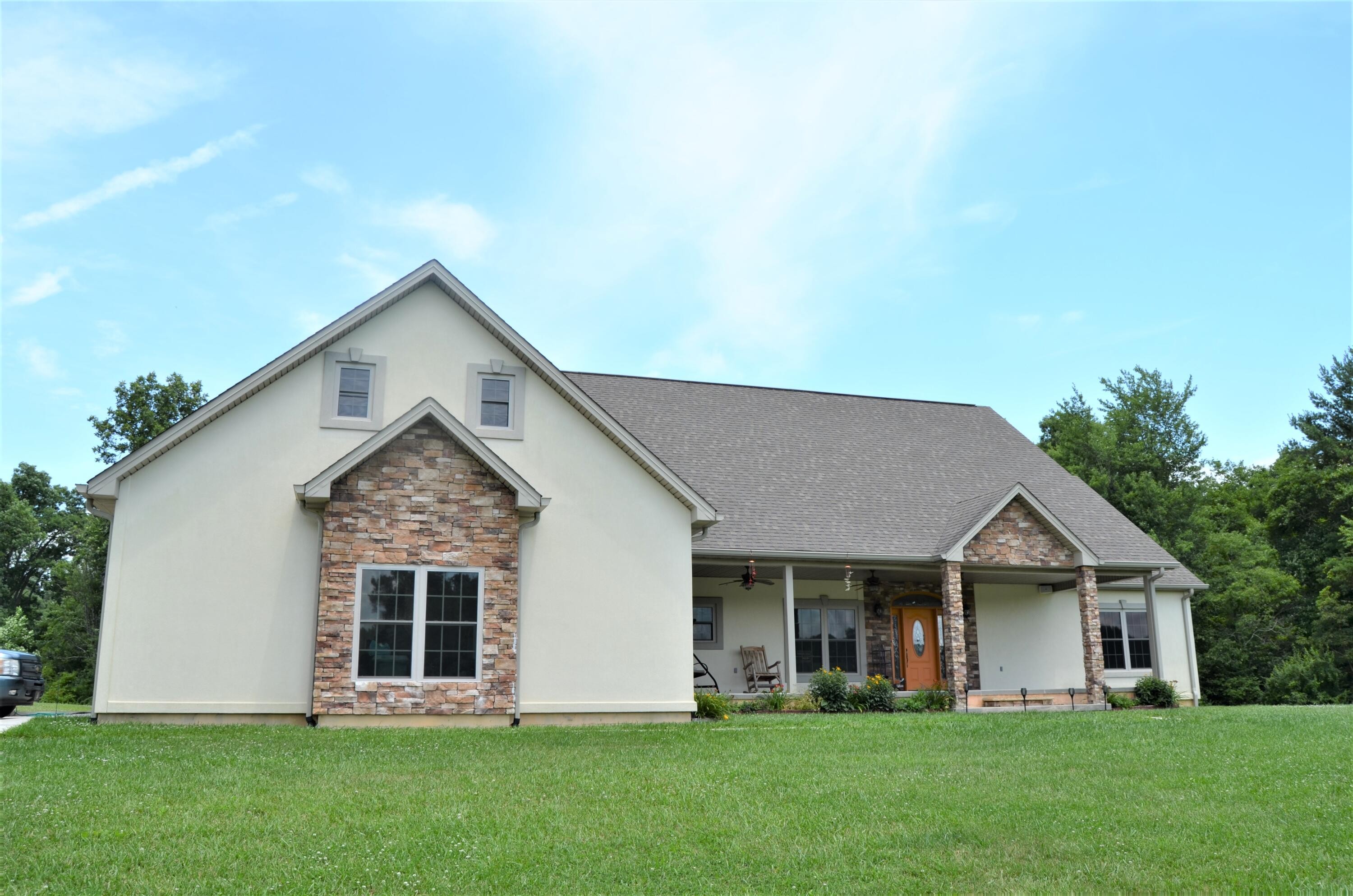 Crossville, Tennessee, 38571, United States, 4 Bedrooms Bedrooms, ,4 BathroomsBathrooms,Residential,For Sale,1916408