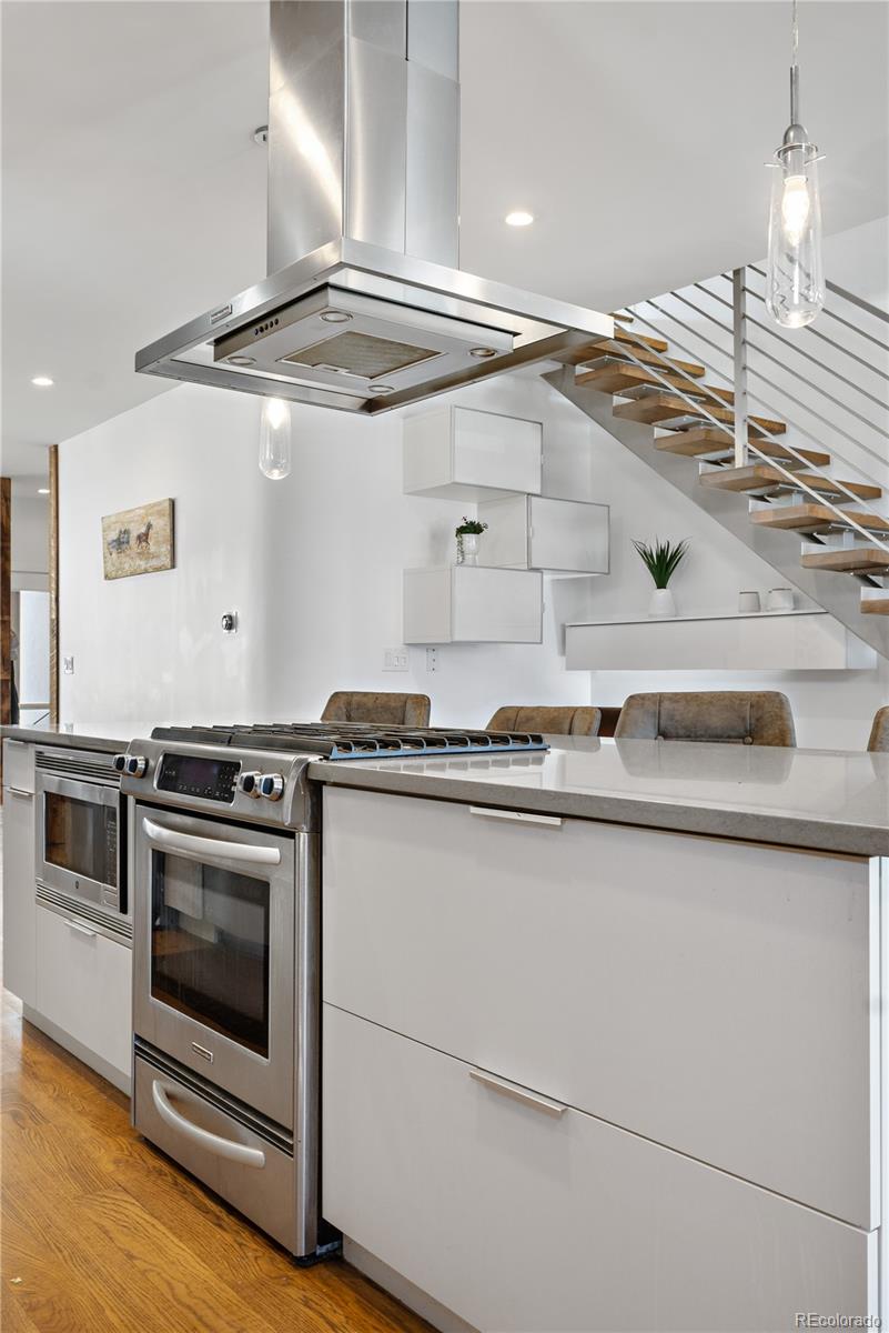 Denver, Colorado, 80211, United States, 5 Bedrooms Bedrooms, ,4 BathroomsBathrooms,Residential,For Sale,1885394