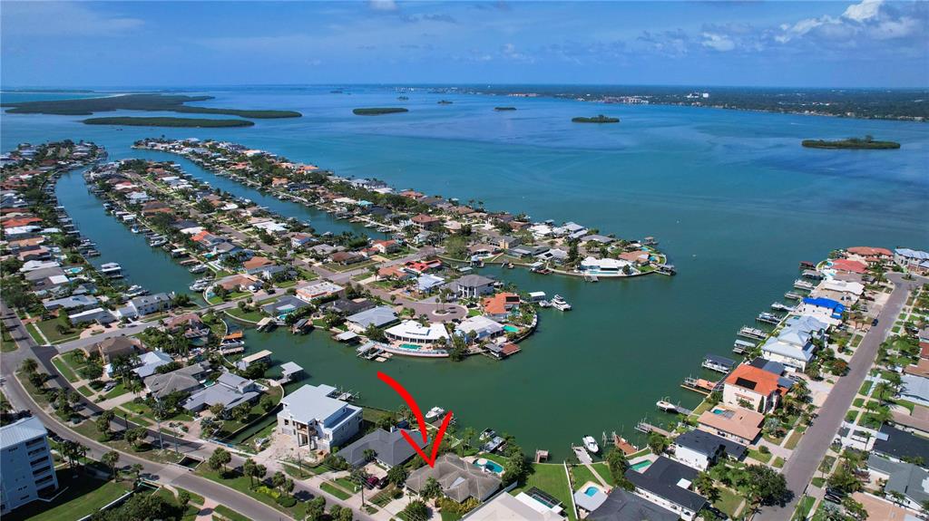Clearwater Beach, Florida, 33767, United States, 4 Bedrooms Bedrooms, ,3 BathroomsBathrooms,Residential,For Sale,1849731