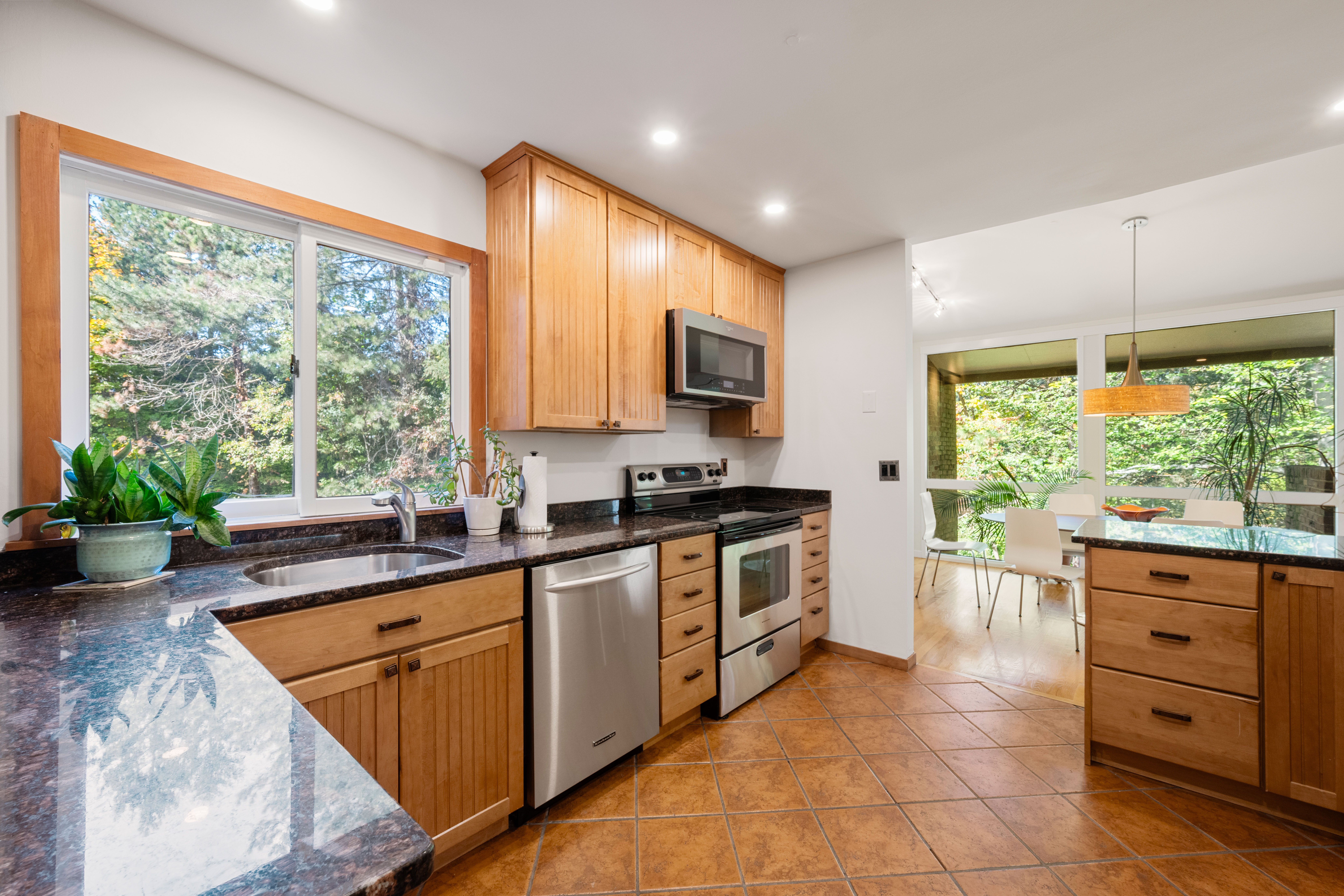  241 Perkins Street, Boston, MA, 02130 - 物件實景