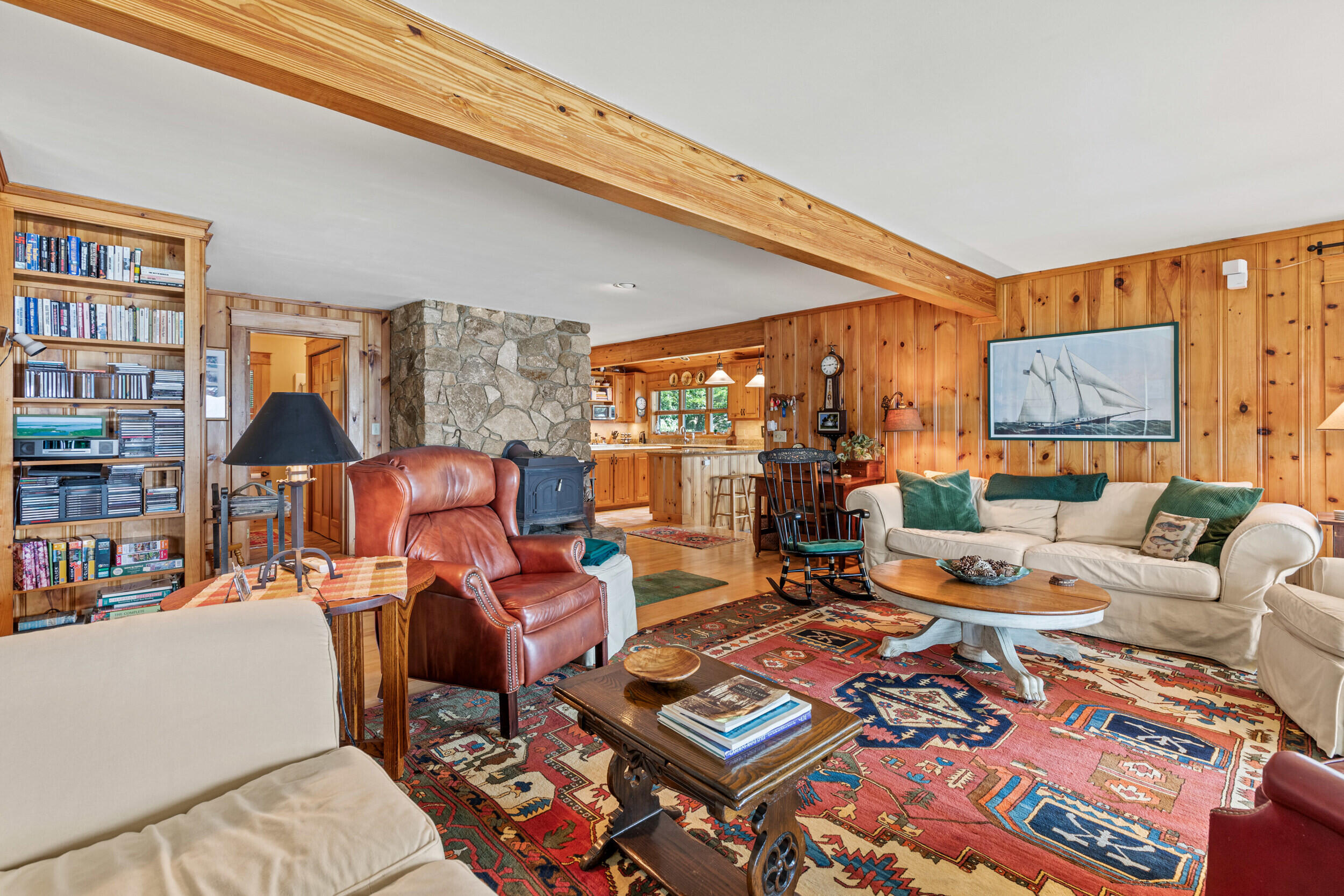 Raymond, Maine, 04071, United States, 4 Bedrooms Bedrooms, ,3 BathroomsBathrooms,Residential,For Sale,1974658