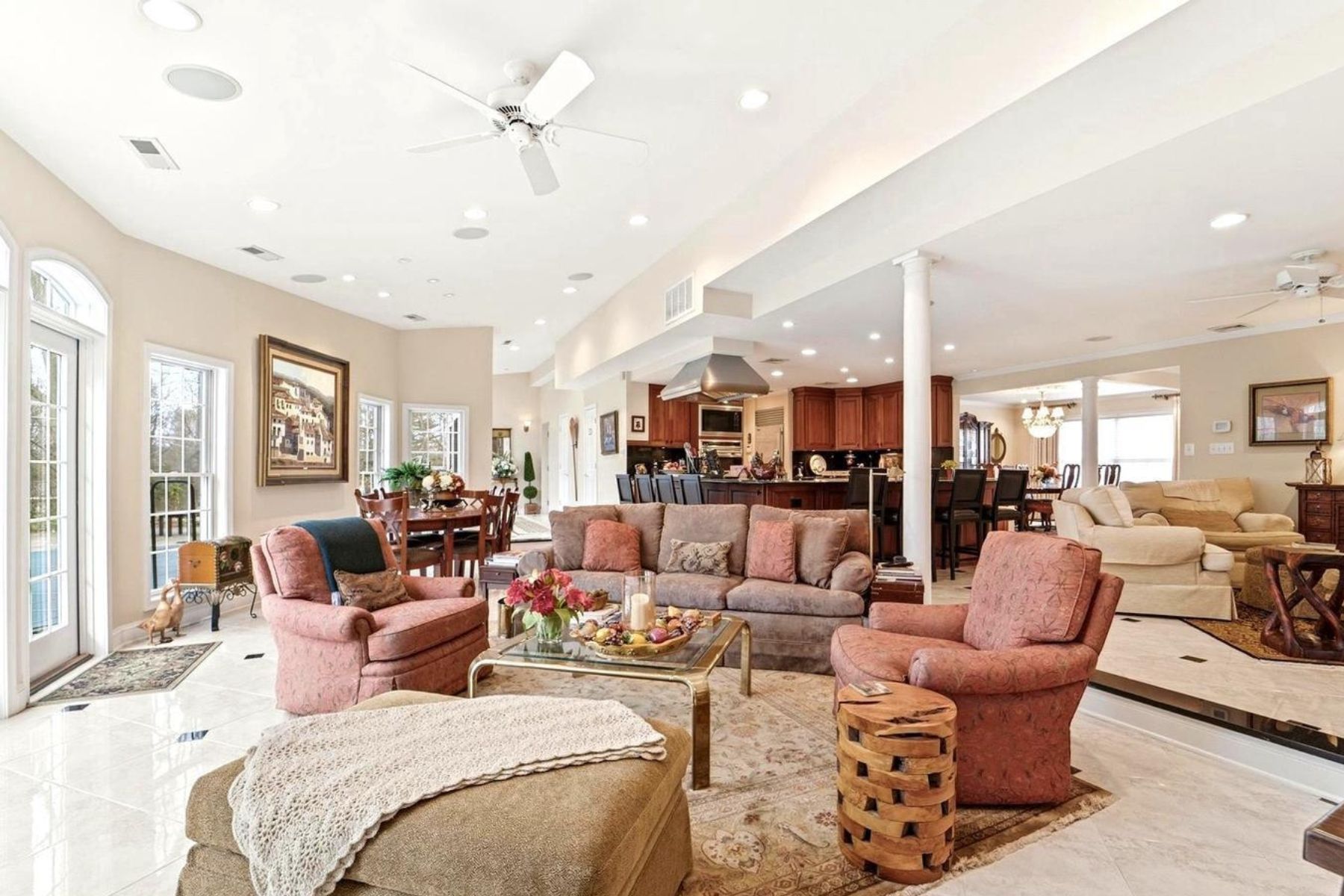  304 Chesapeake Drive, Great Falls, VA, 22066 - 物件實景