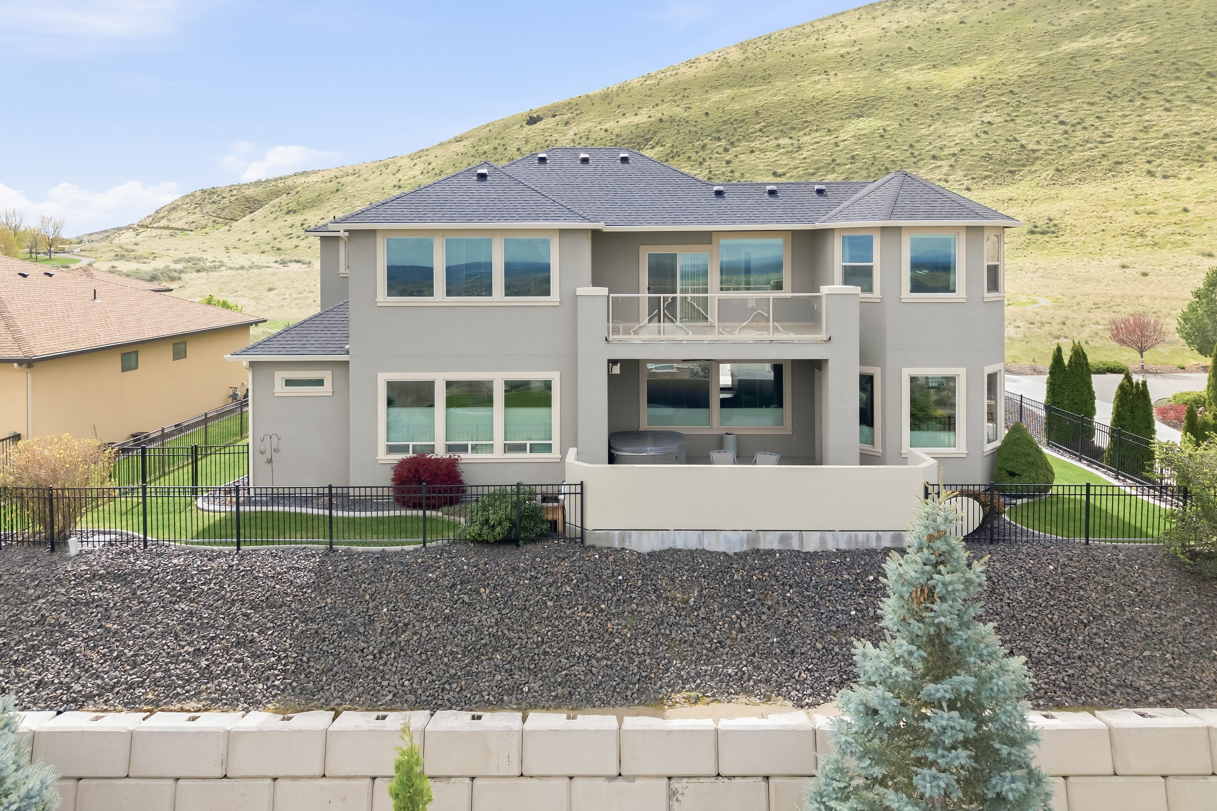  Luxury Living & Panoramic views - 物件實景