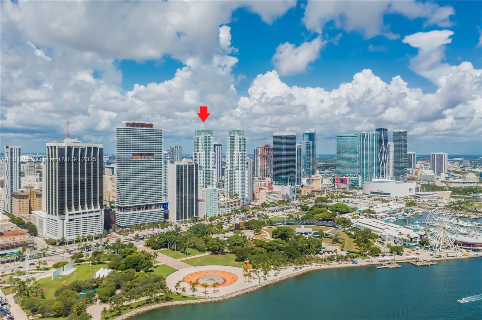 Miami, Florida, 33132, United States, 2 Bedrooms Bedrooms, ,2 BathroomsBathrooms,Residential,For Sale,1838941