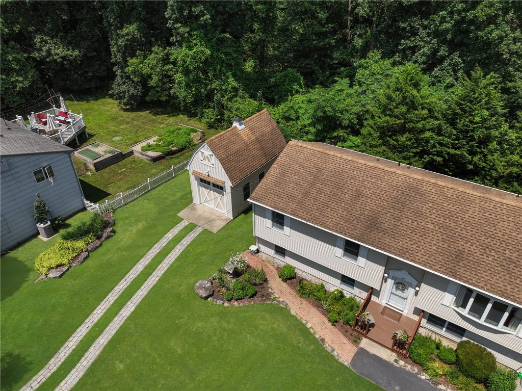 North Kingstown, Rhode Island, 02874, United States, 3 Bedrooms Bedrooms, ,2 BathroomsBathrooms,Residential,For Sale,1906008