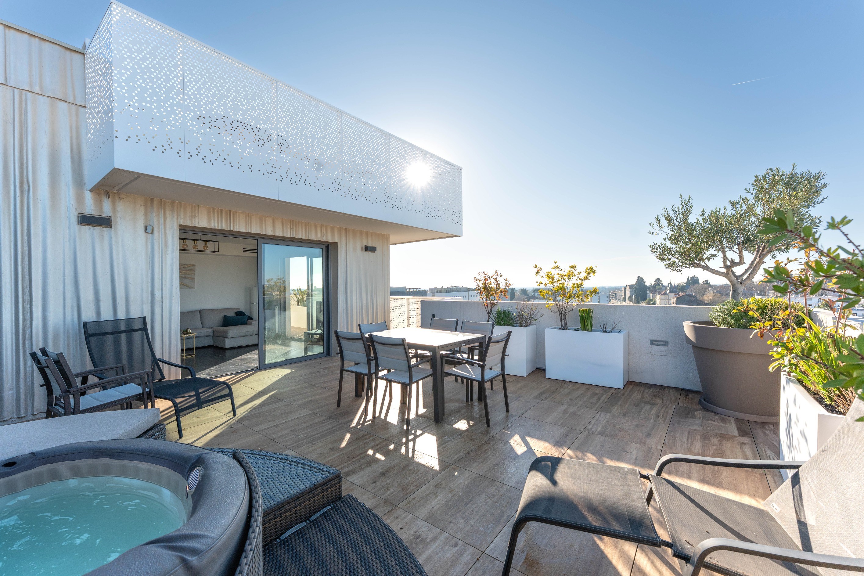  Exceptional apartment with large terrace and jacuzzi – Panoramic view of Montpe… - 物件實景