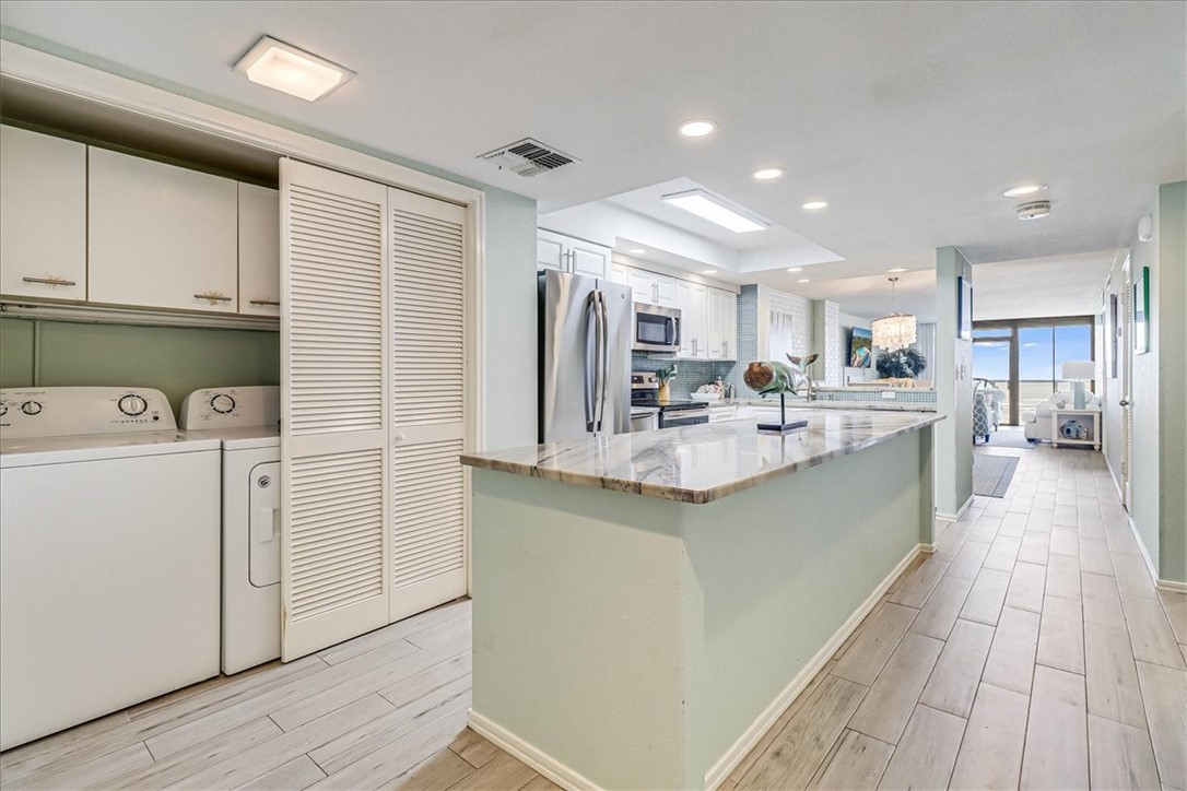 720 Access Road 1-A 813, Port Aransas, Texas, 78373, United States, 2 Bedrooms Bedrooms, ,3 BathroomsBathrooms,Residential,For Sale,720 Access Road 1-A 813,1673422