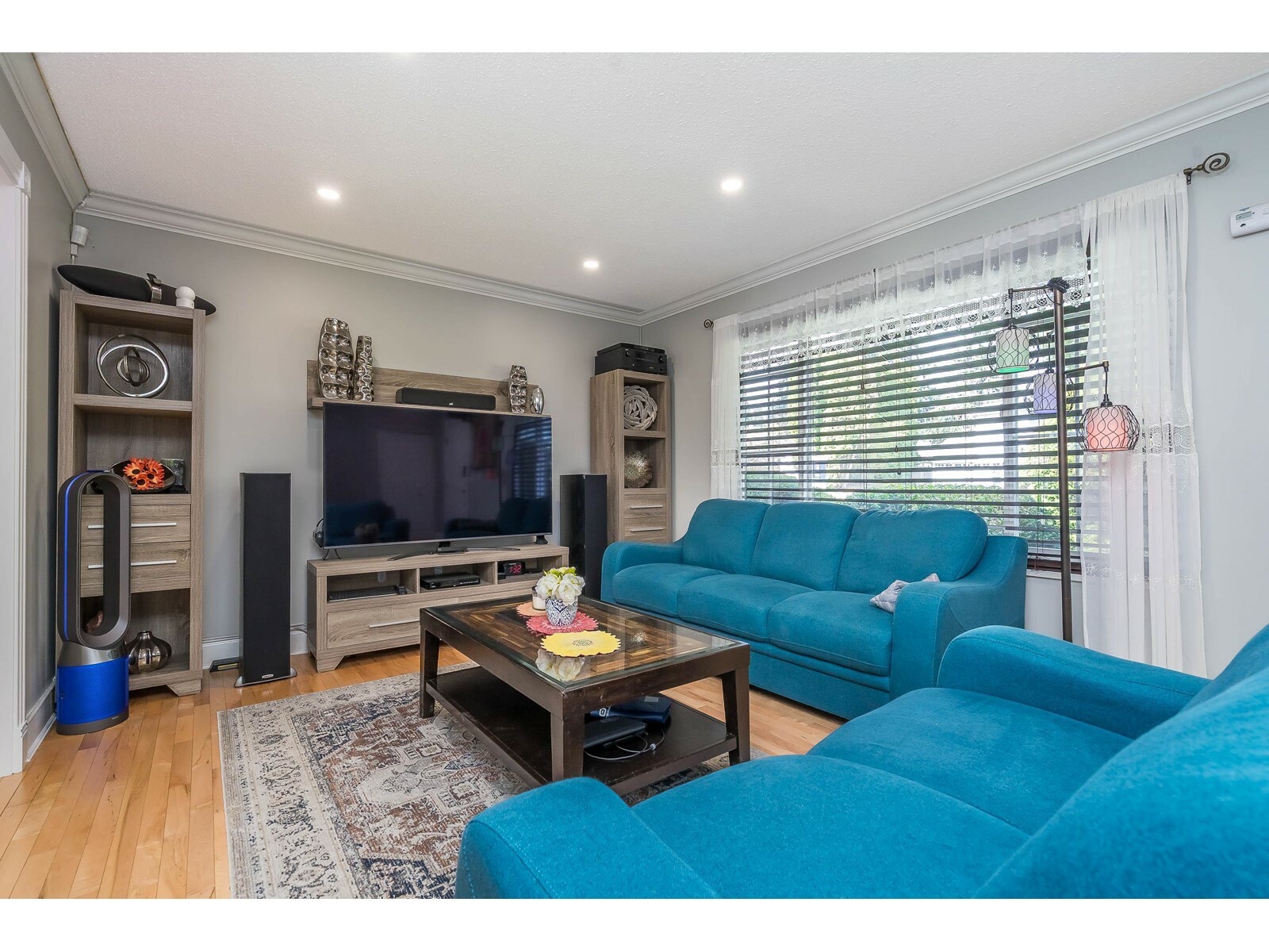 SURREY, British Columbia, V4A 5N3, CA, 3 Bedrooms Bedrooms, ,2 BathroomsBathrooms,Residential,For Sale,1838799