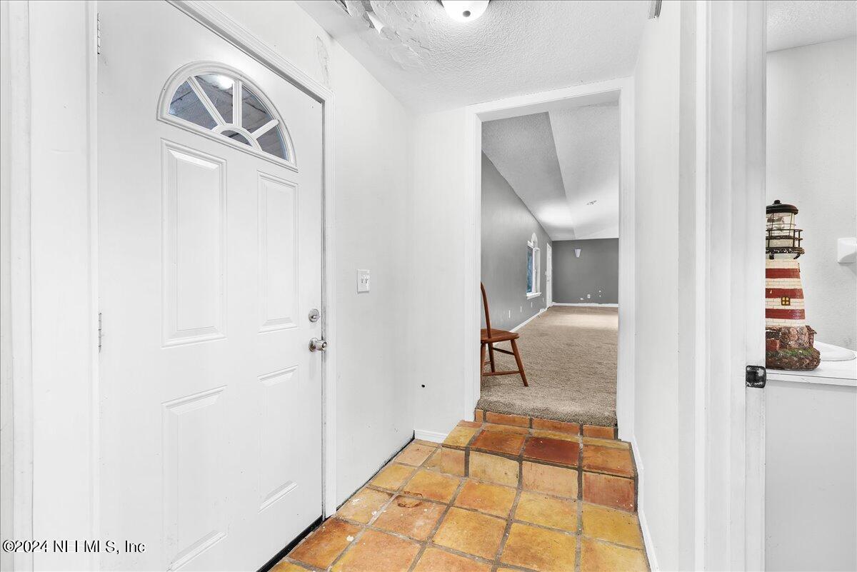 East Palatka, Florida, 32131, United States, 4 Bedrooms Bedrooms, ,4 BathroomsBathrooms,Residential,For Sale,1922938