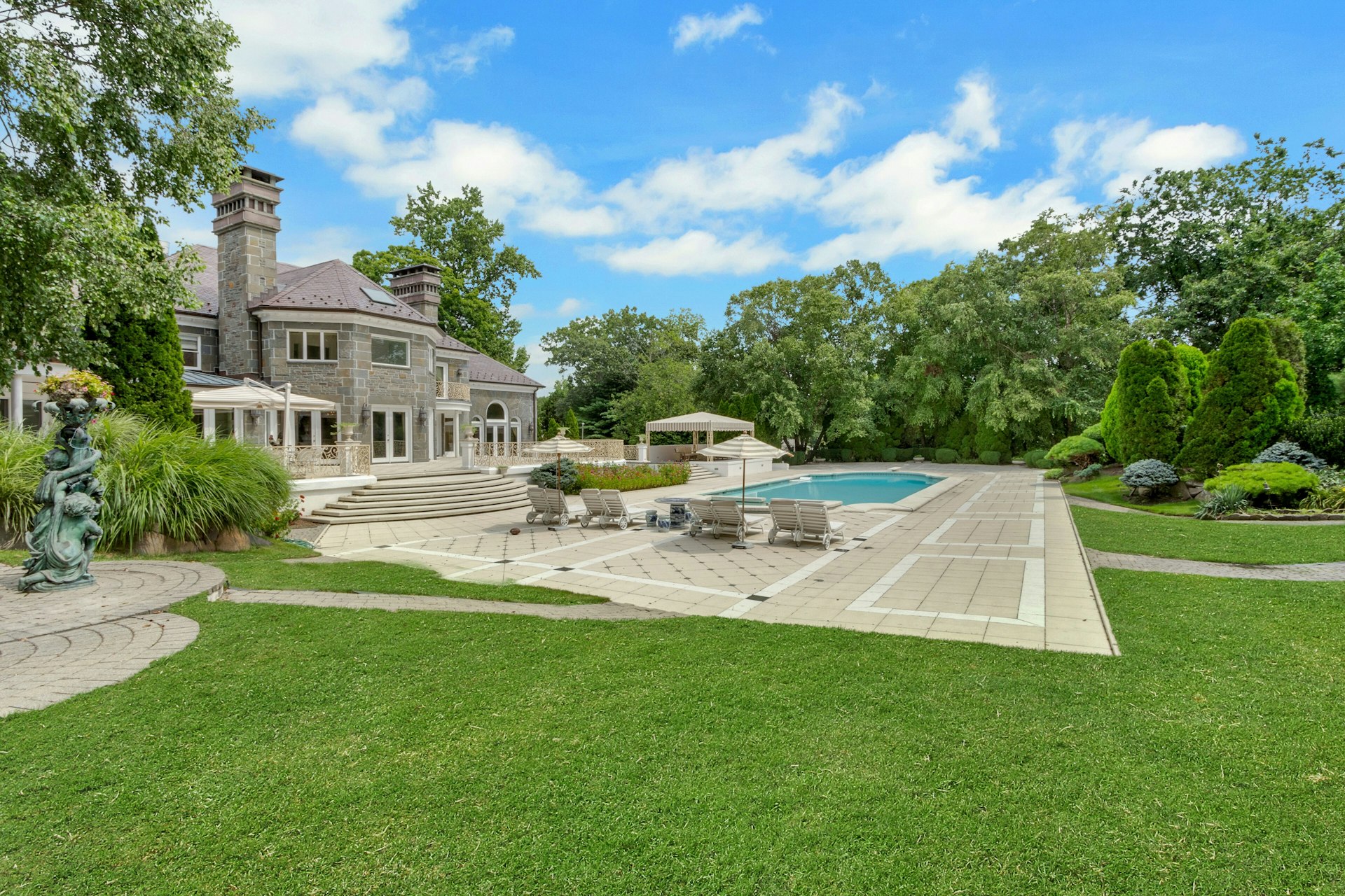  64 Rio Vista Drive, Alpine, NJ, 07620 - 物件實景
