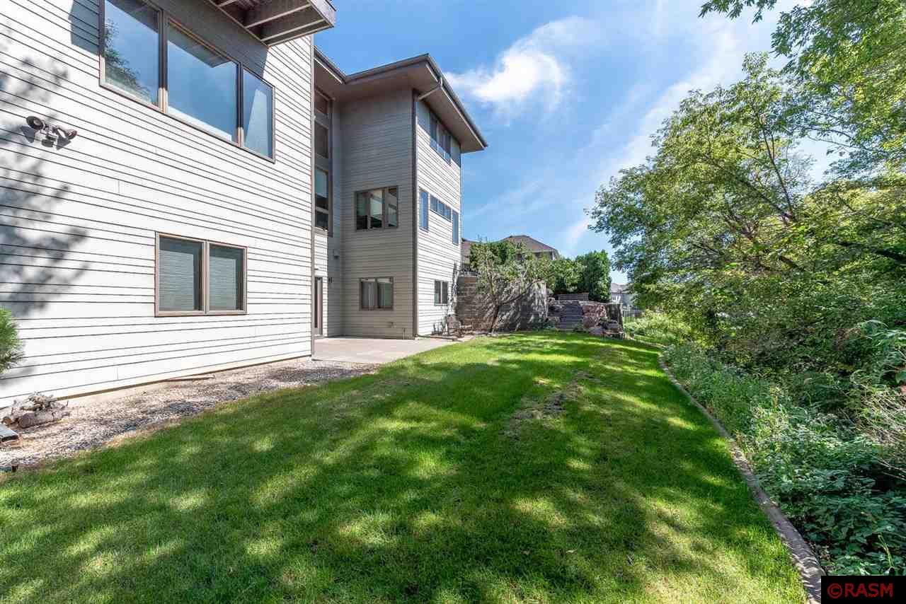 Mankato, Minnesota, 56001, United States, 5 Bedrooms Bedrooms, ,3 BathroomsBathrooms,Residential,For Sale,1976470