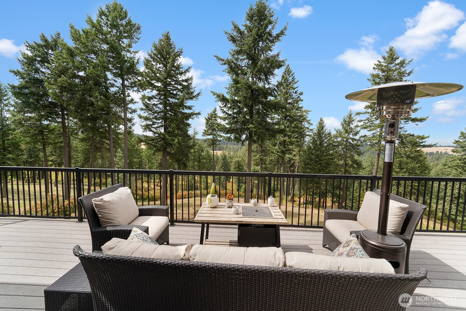 Spokane, Washington, 99208, United States, 5 Bedrooms Bedrooms, ,4 BathroomsBathrooms,Residential,For Sale,1975887