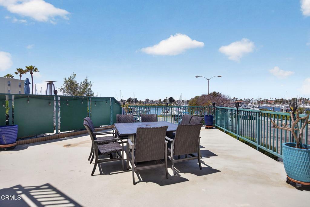 Oxnard, California, 93035, United States, 2 Bedrooms Bedrooms, ,1 BathroomBathrooms,Residential,For Sale,2040147