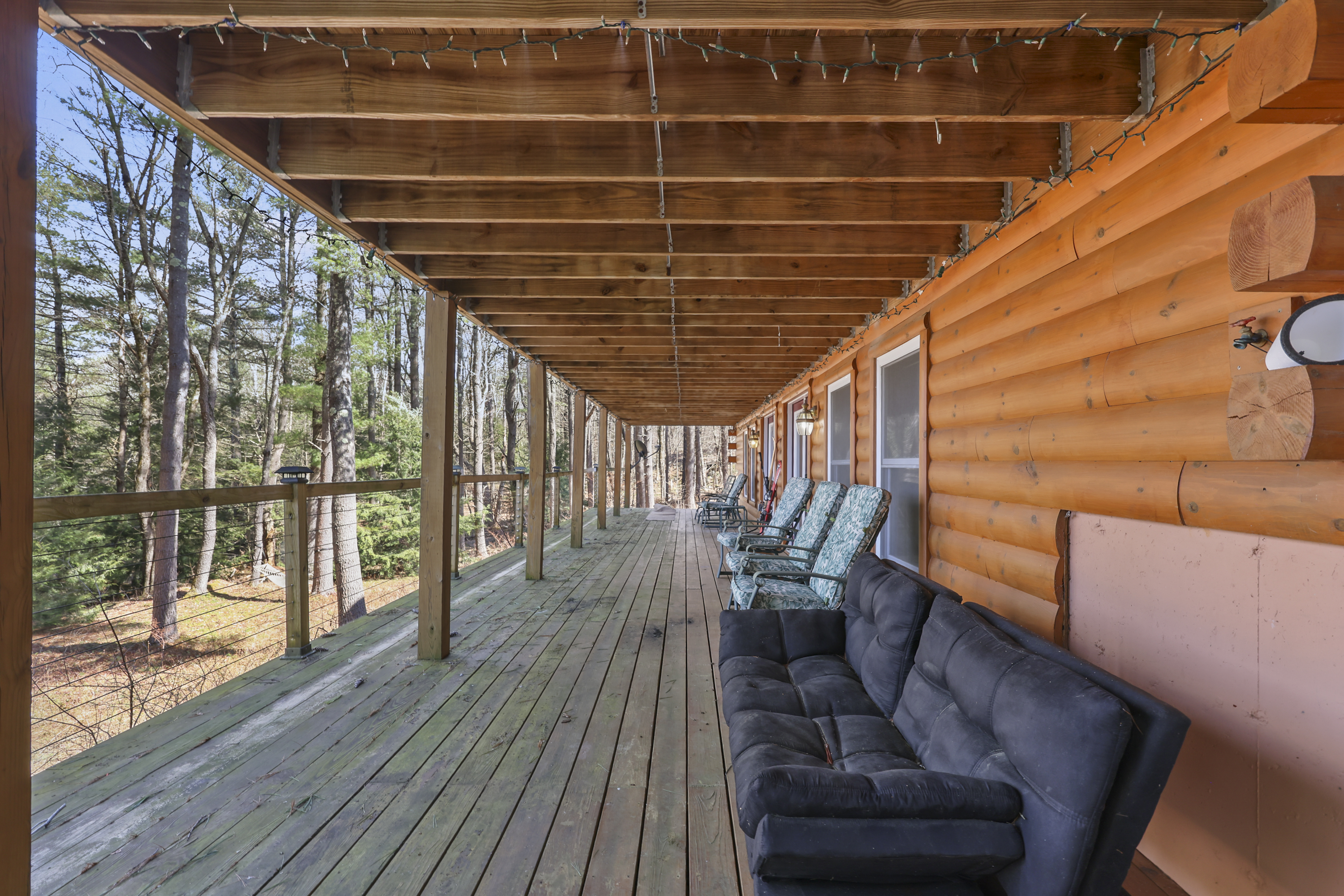  Berkshires Log Home Retreat with Wildlife Pond & Guest Apartment - 物件實景