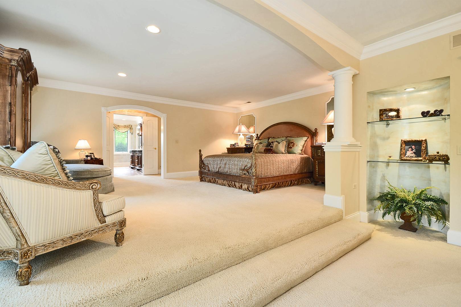 Inverness, Illinois, 60067, United States, 6 Bedrooms Bedrooms, ,10 BathroomsBathrooms,Residential,For Sale,1980609