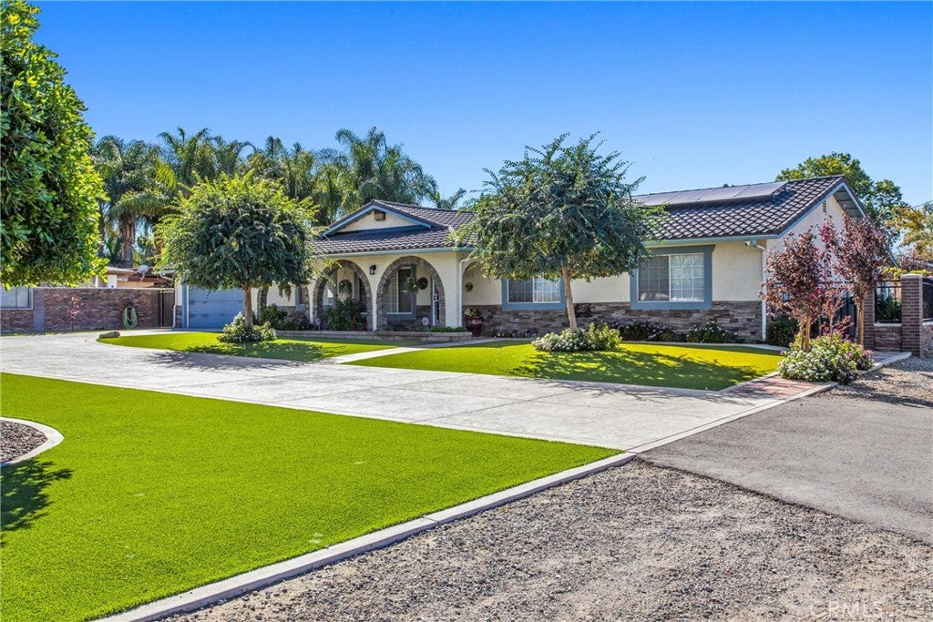 Nuevo, California, 92567, United States, 3 Bedrooms Bedrooms, ,2 BathroomsBathrooms,Residential,For Sale,1987094