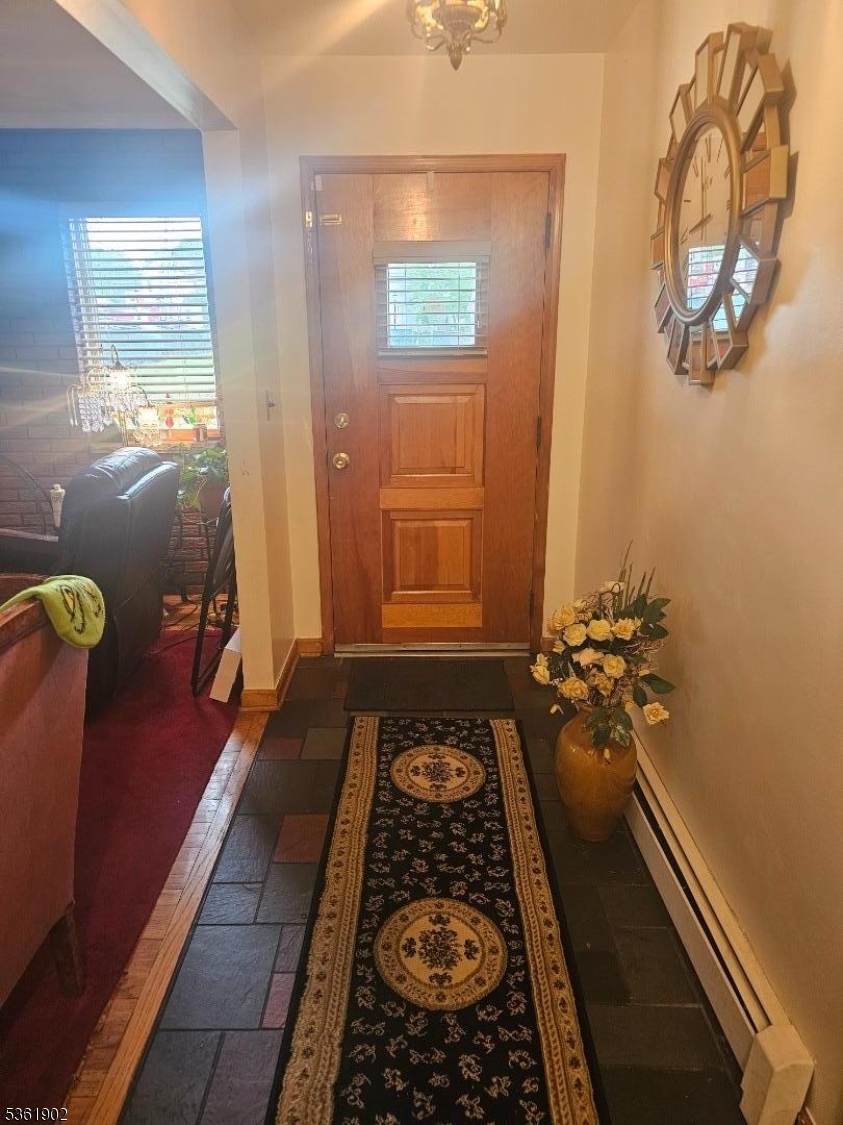 Union Twp., New Jersey, 07088, United States, 3 Bedrooms Bedrooms, ,3 BathroomsBathrooms,Residential,For Sale,1840311