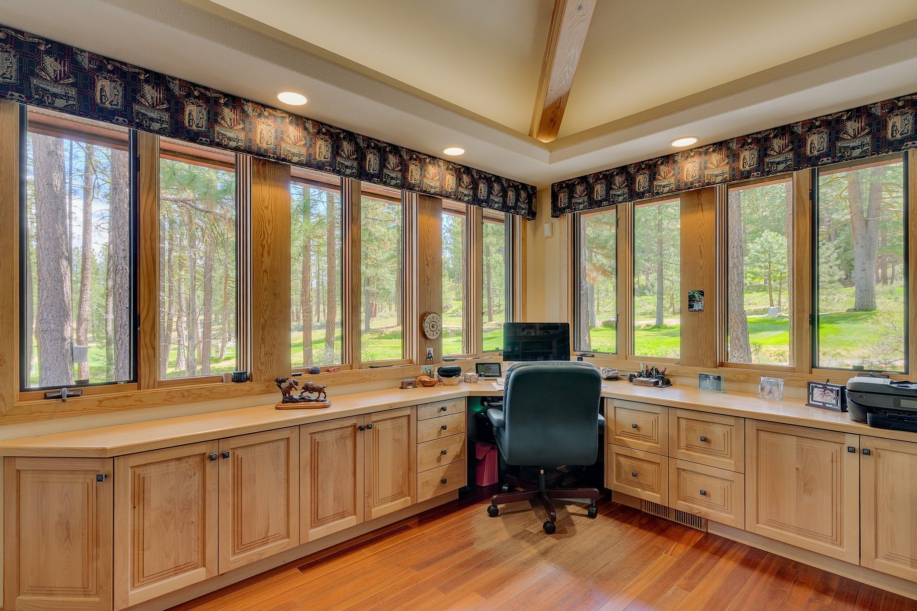  where  frank lloyd wright design meets mountain luxury - 物件實景