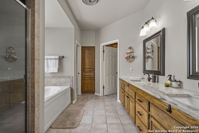 San Antonio, Texas, 78216, United States, 3 Bedrooms Bedrooms, ,3 BathroomsBathrooms,Residential,For Sale,1906998
