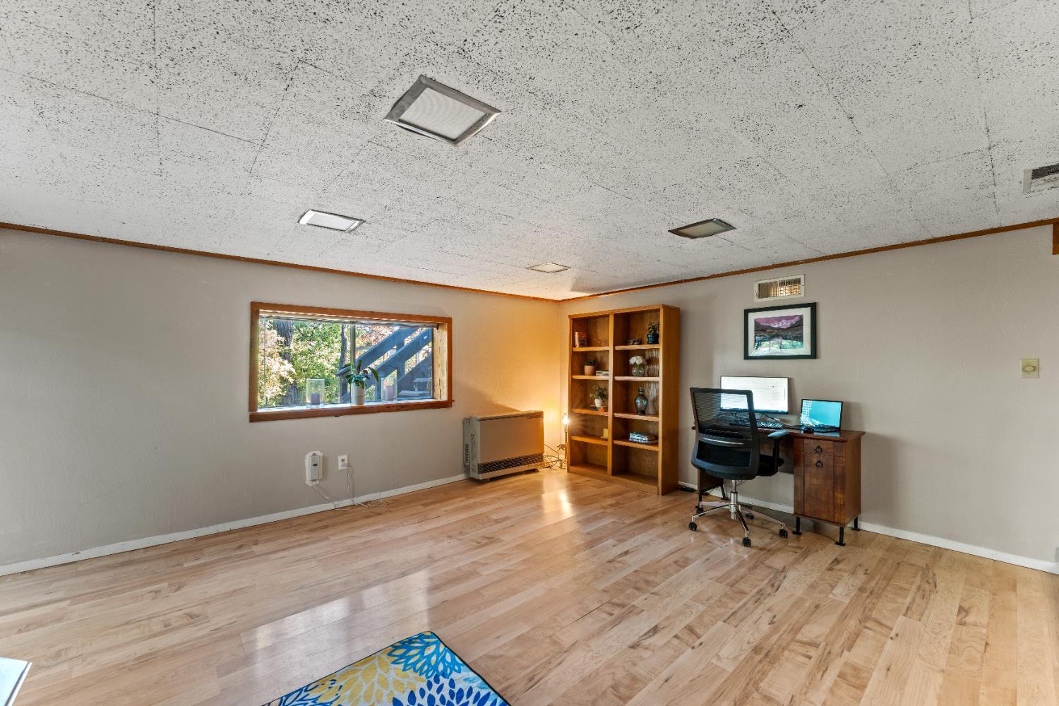Colfax, California, 95713, United States, 3 Bedrooms Bedrooms, ,2 BathroomsBathrooms,Residential,For Sale,1940988