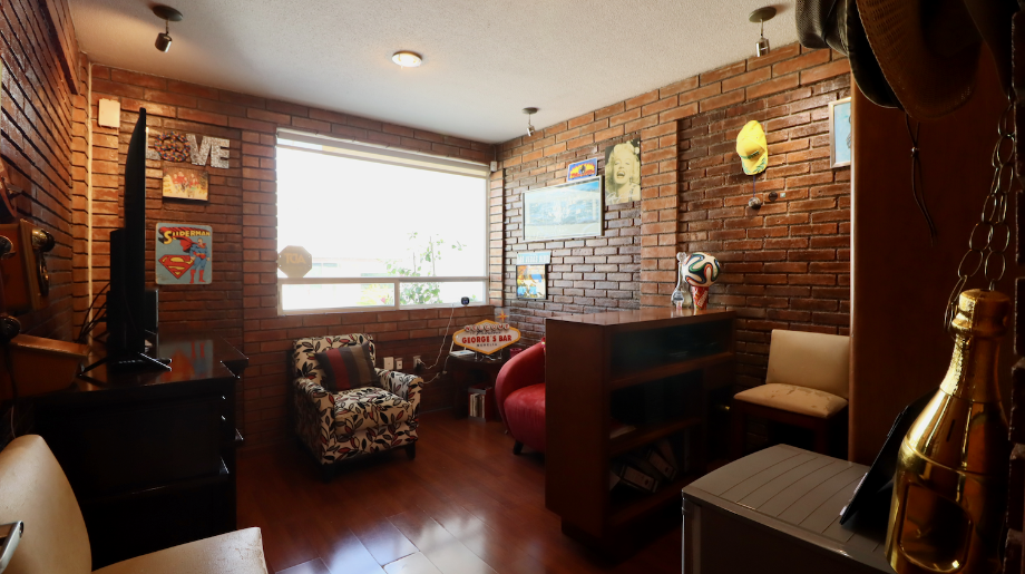 Morelia, Michoacán de Ocampo, 58350, Mexico, 3 Bedrooms Bedrooms, ,2 BathroomsBathrooms,Residential,For Sale,1994490